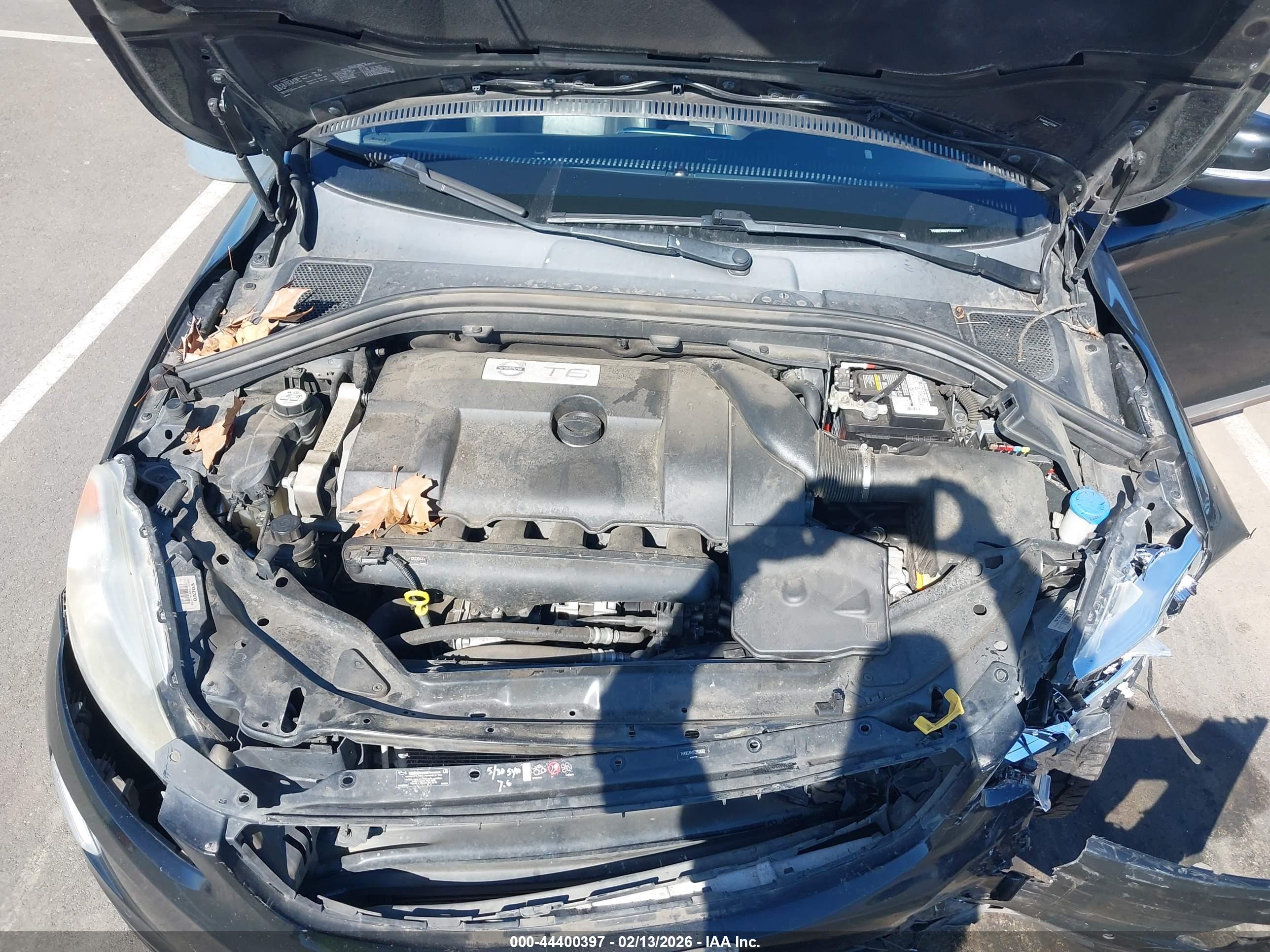 VOLVO XC60 image 10