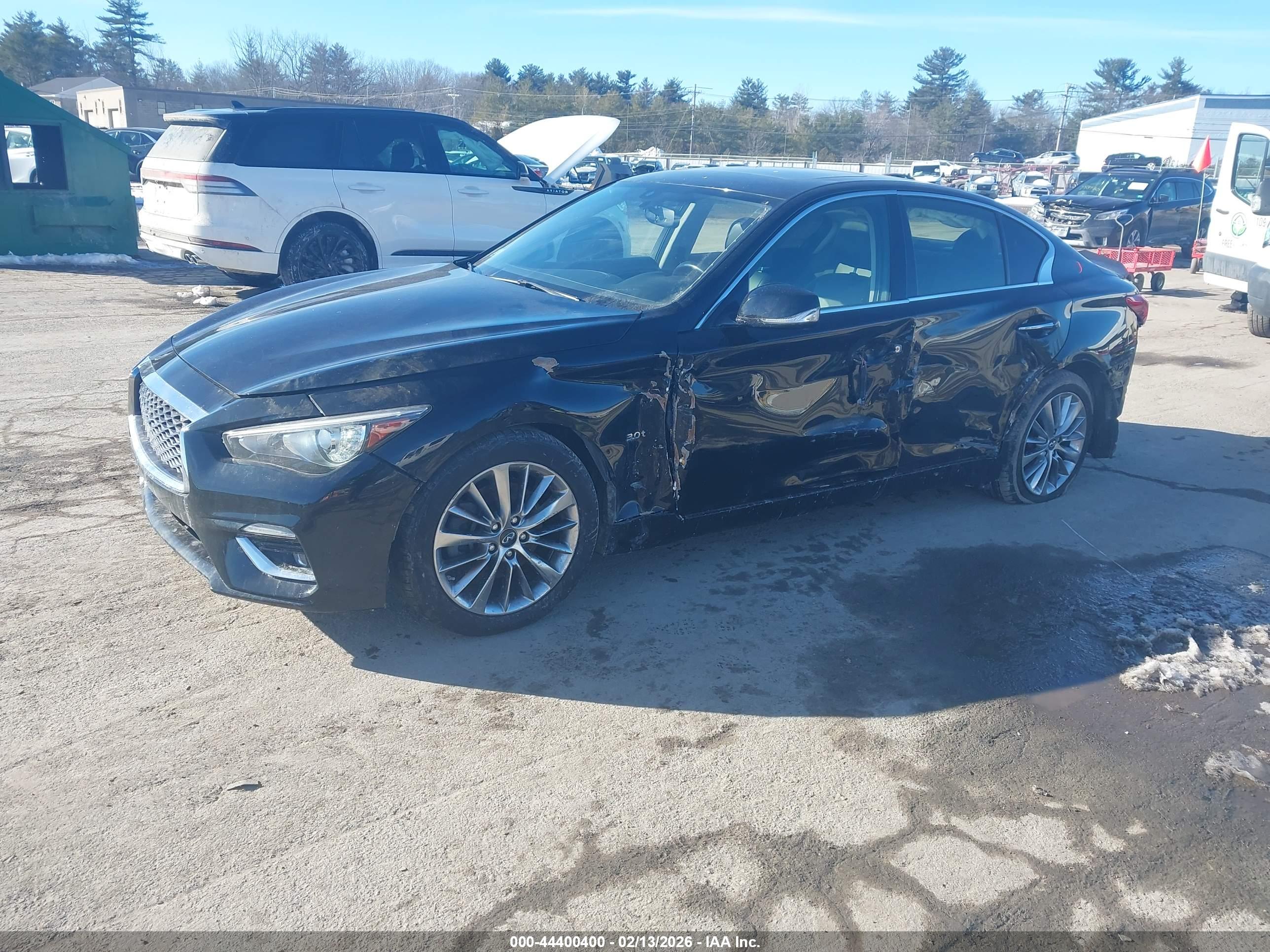 INFINITI Q50 image 2