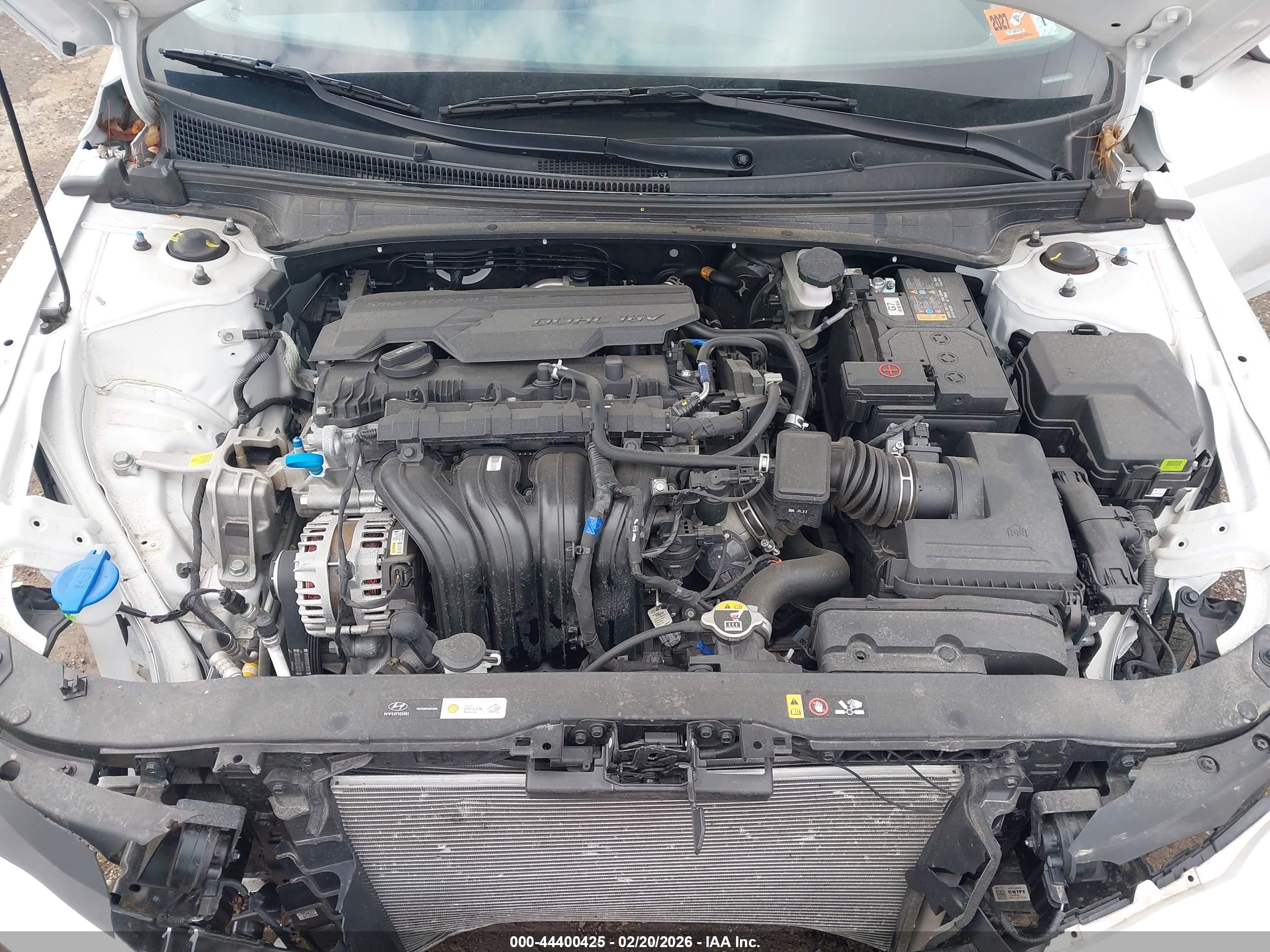 HYUNDAI ELANTRA image 10