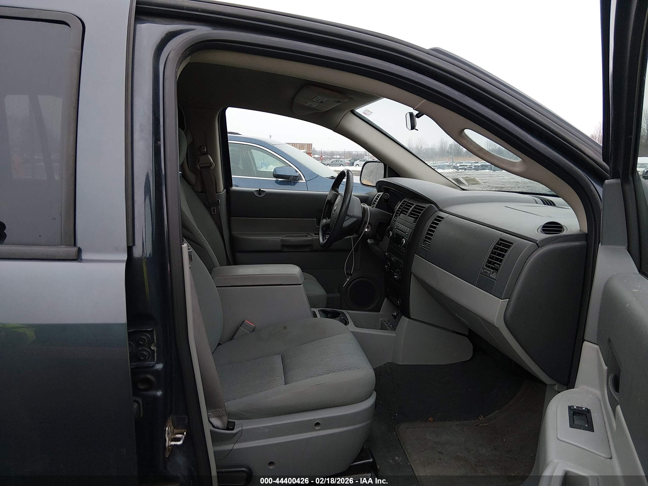 DODGE DURANGO image 5