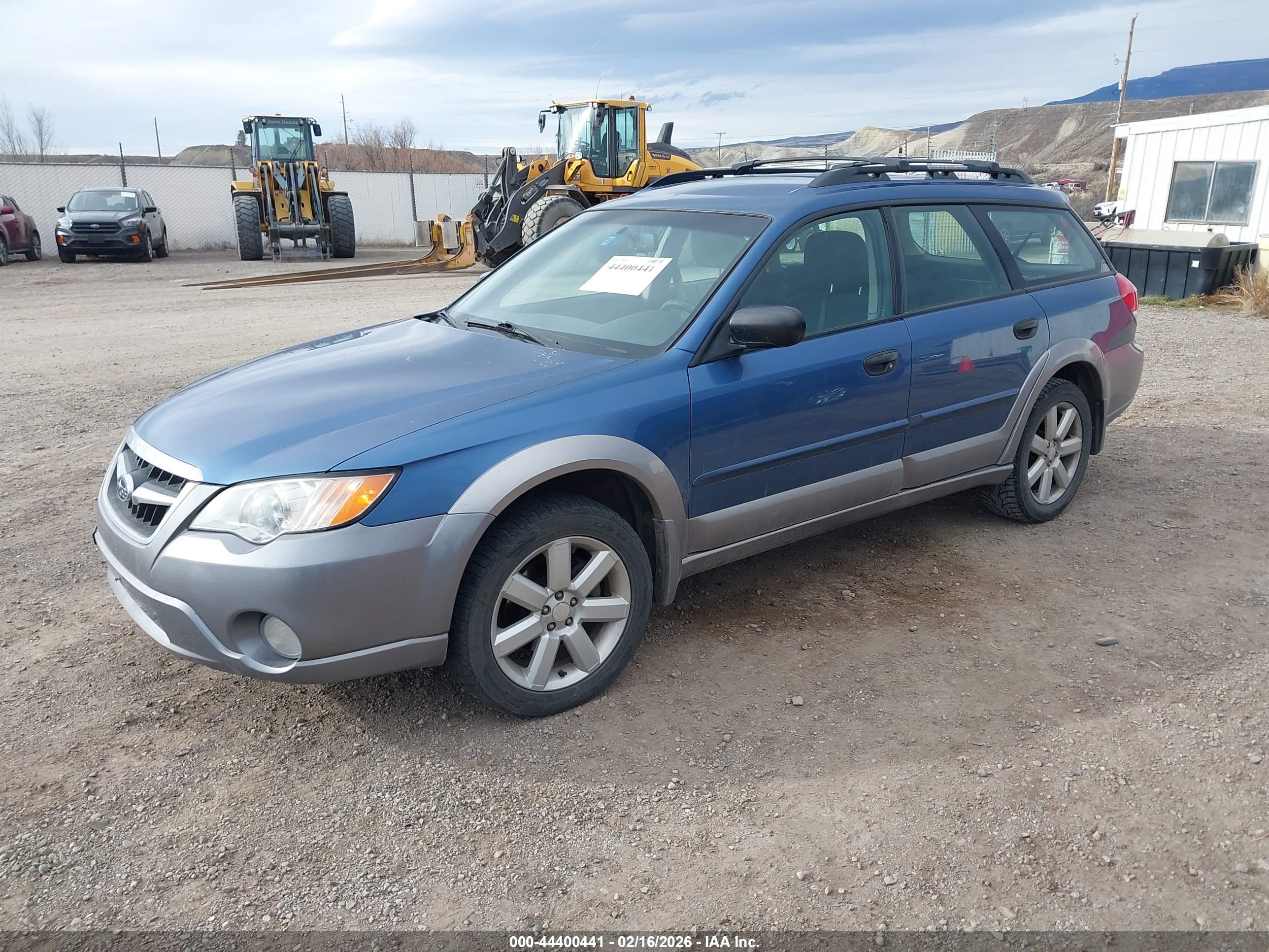 SUBARU OUTBACK image 2