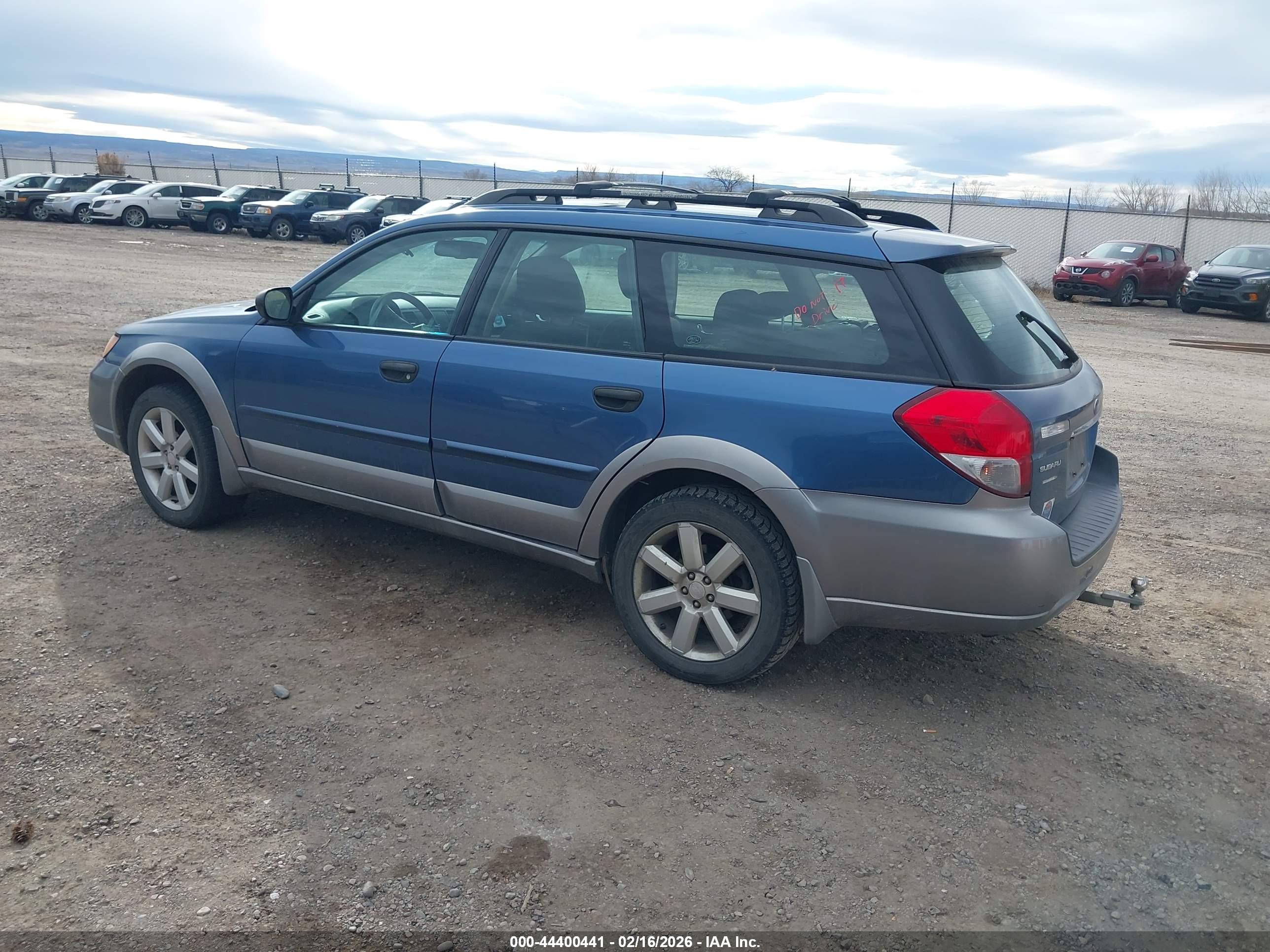 SUBARU OUTBACK image 3