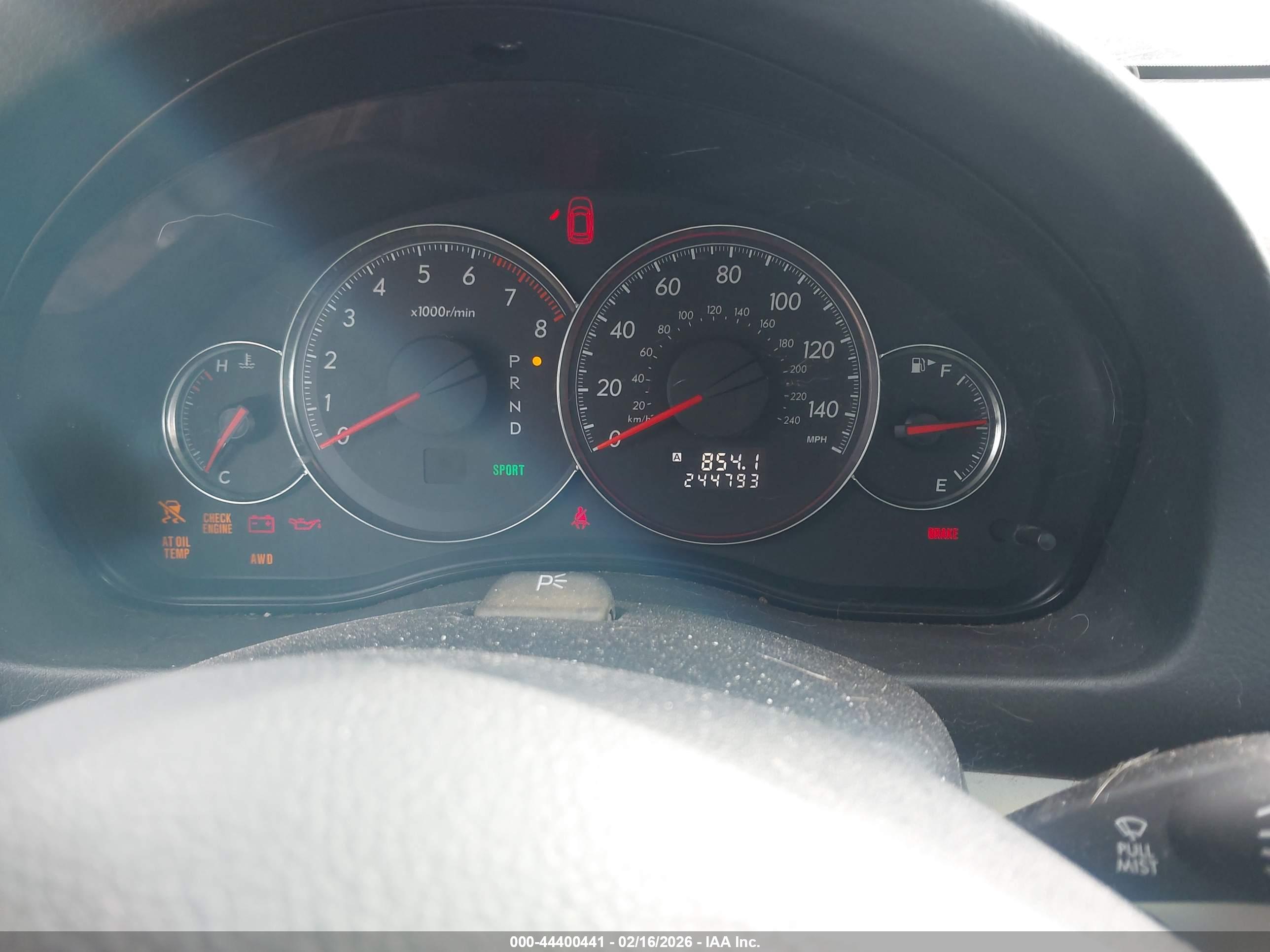 SUBARU OUTBACK image 7