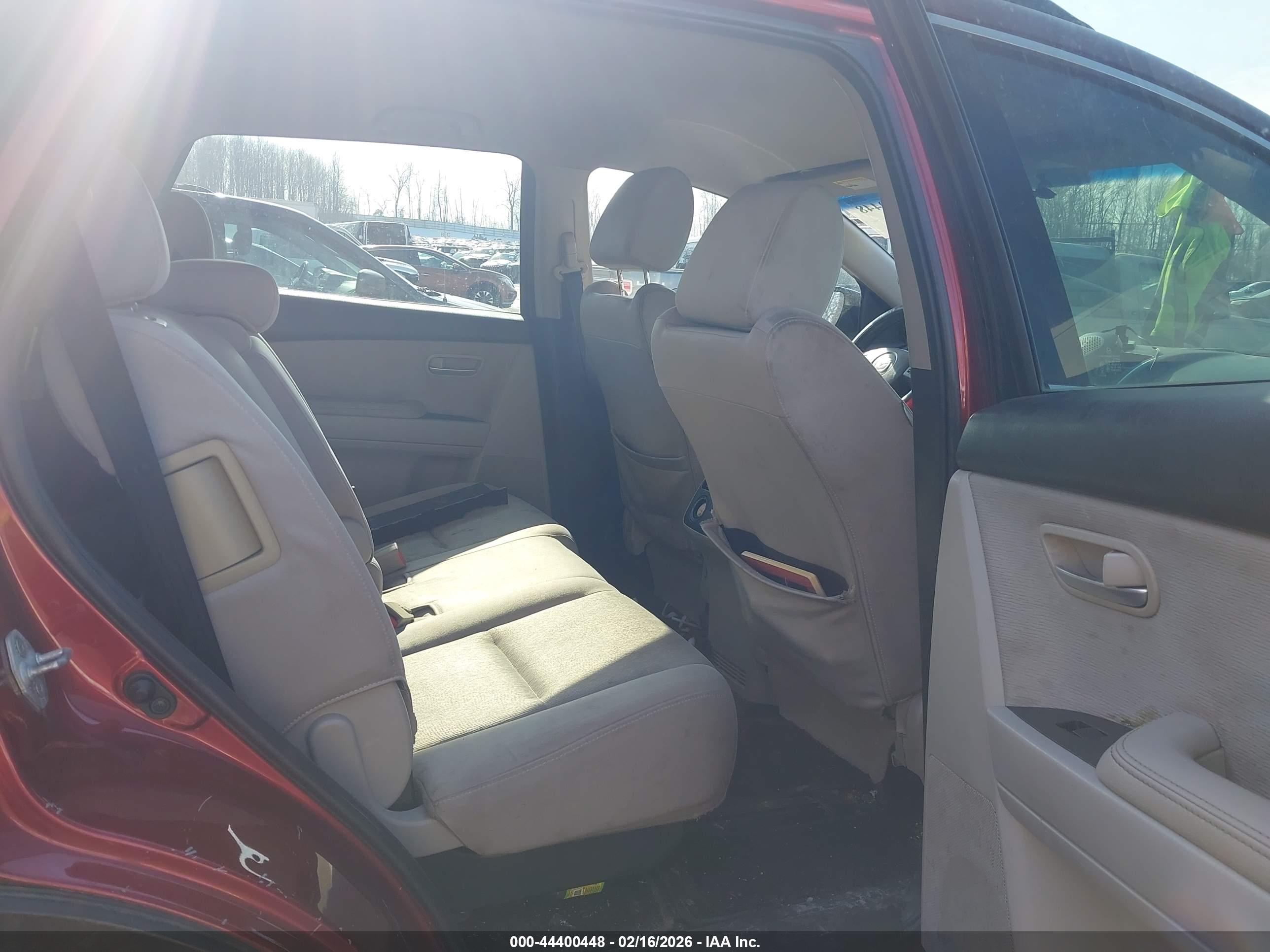 MAZDA CX-9 image 8