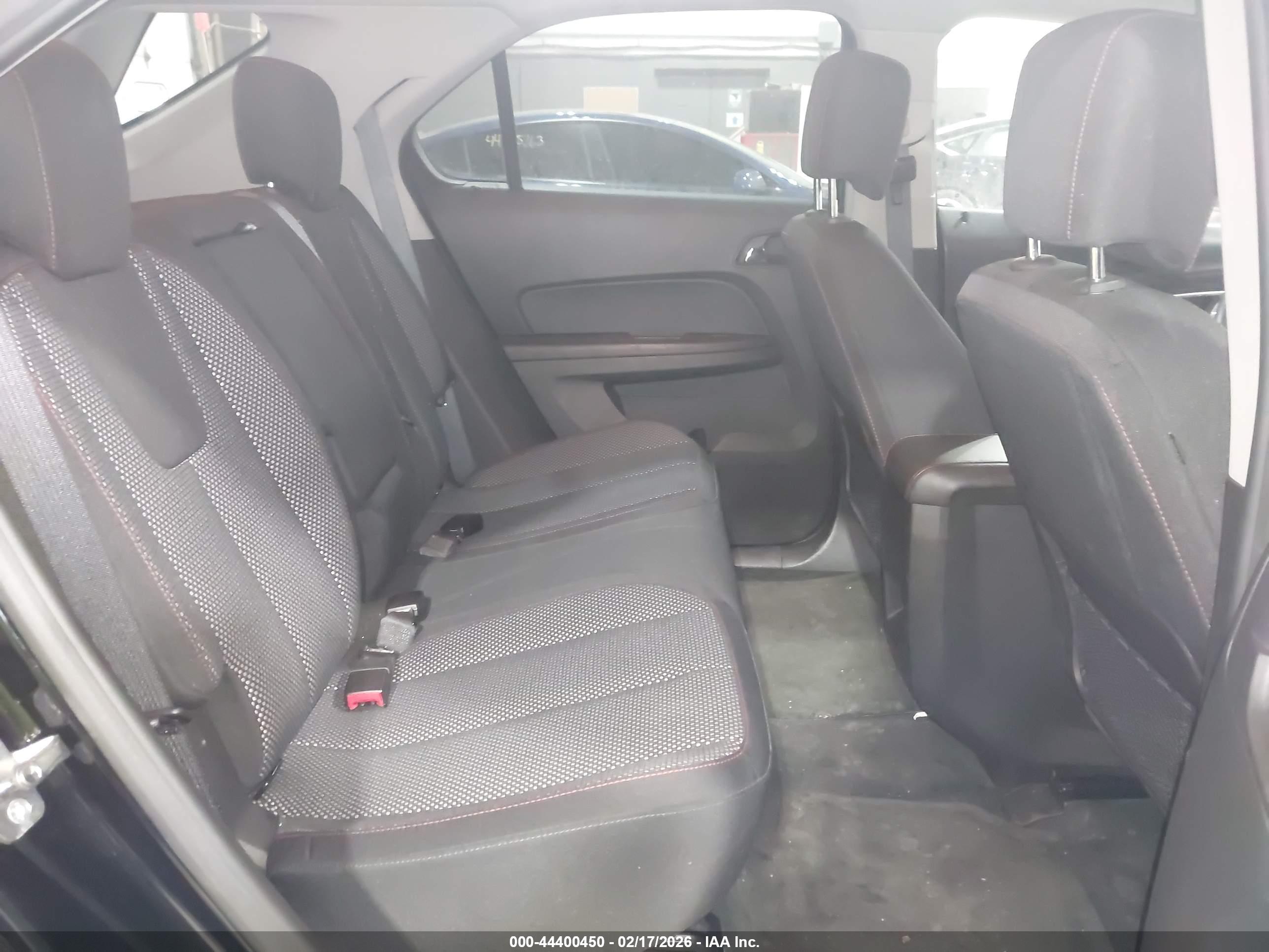 CHEVROLET EQUINOX image 8