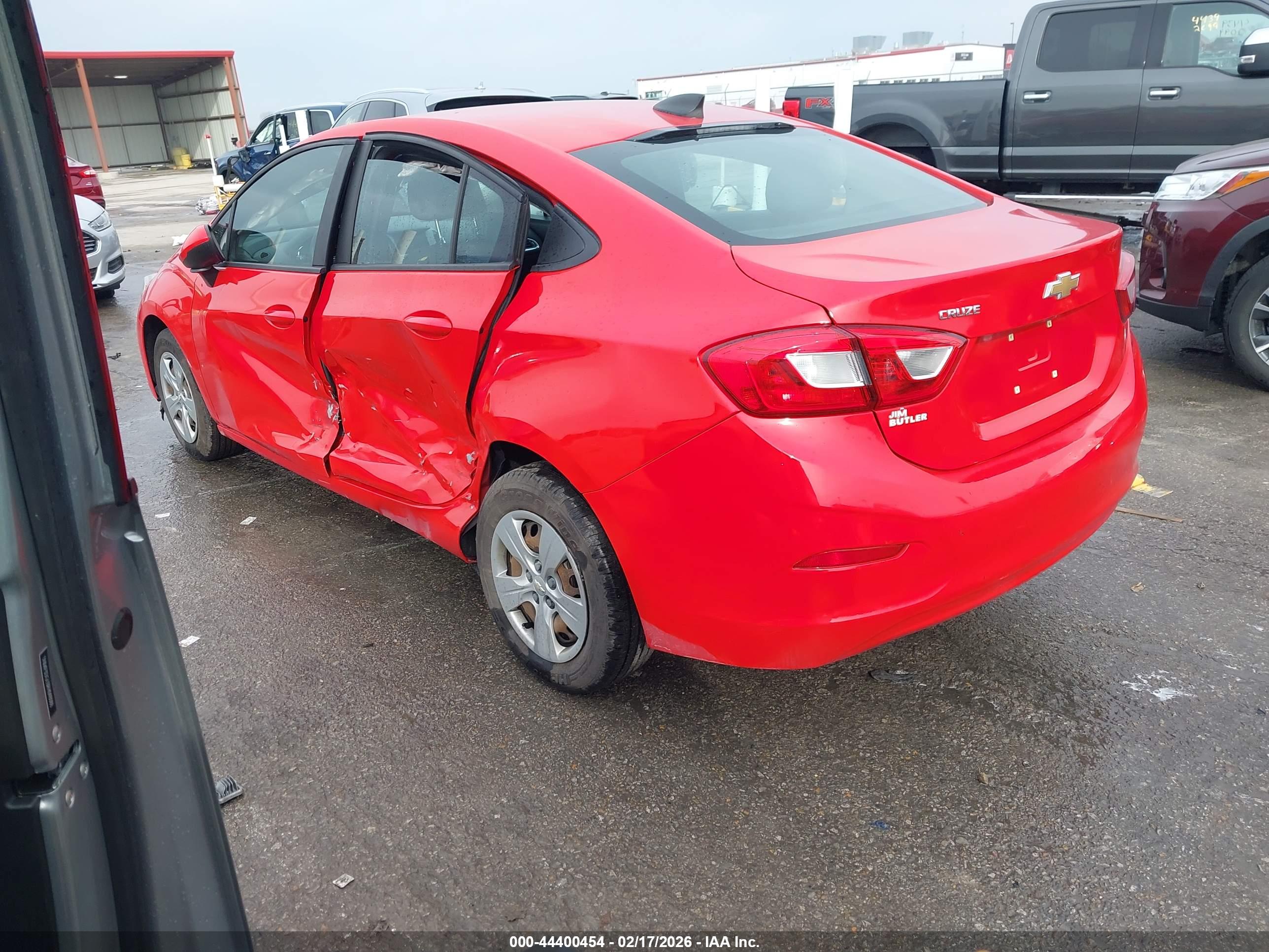 CHEVROLET CRUZE image 3