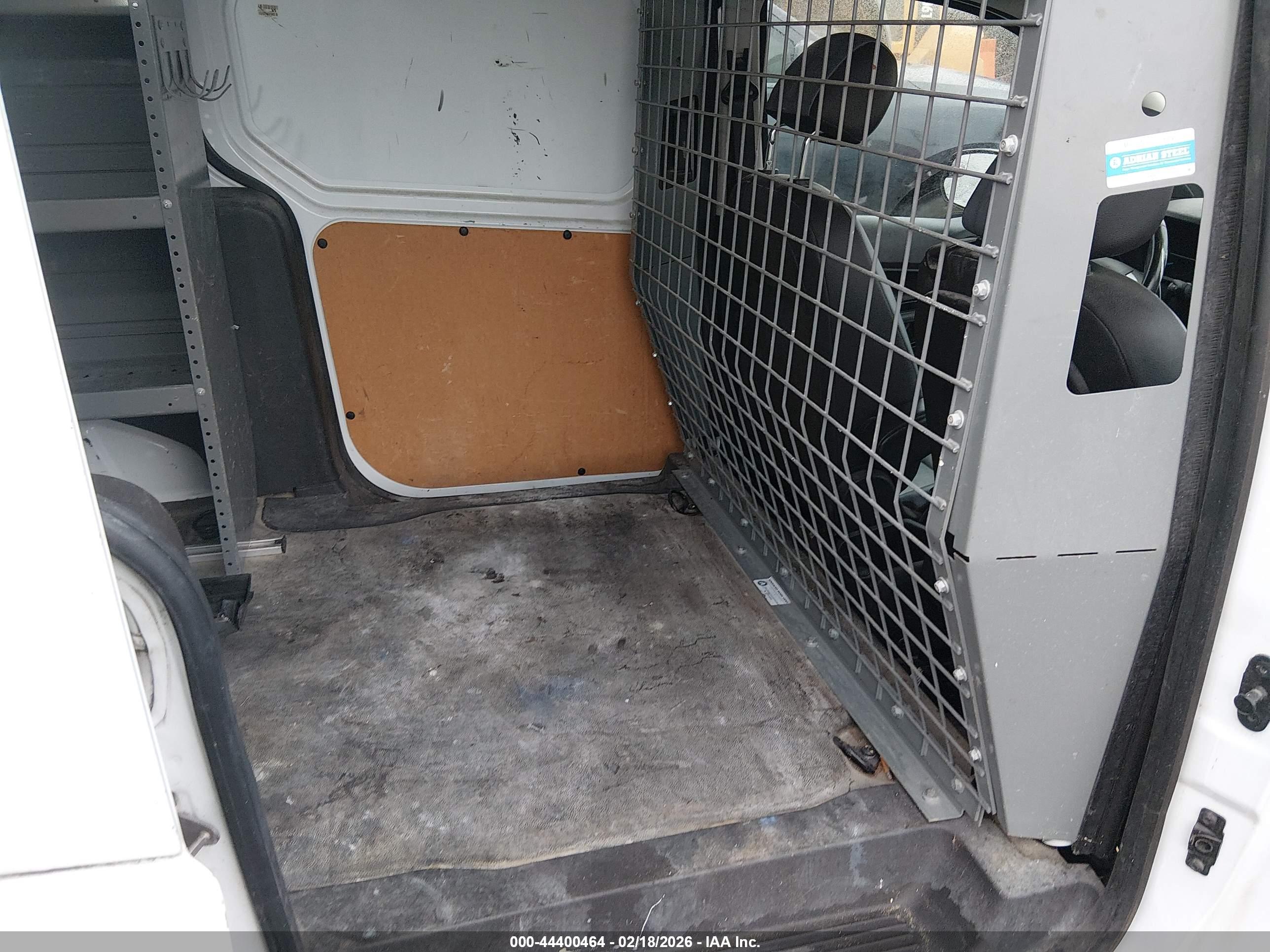 FORD TRANSIT image 8