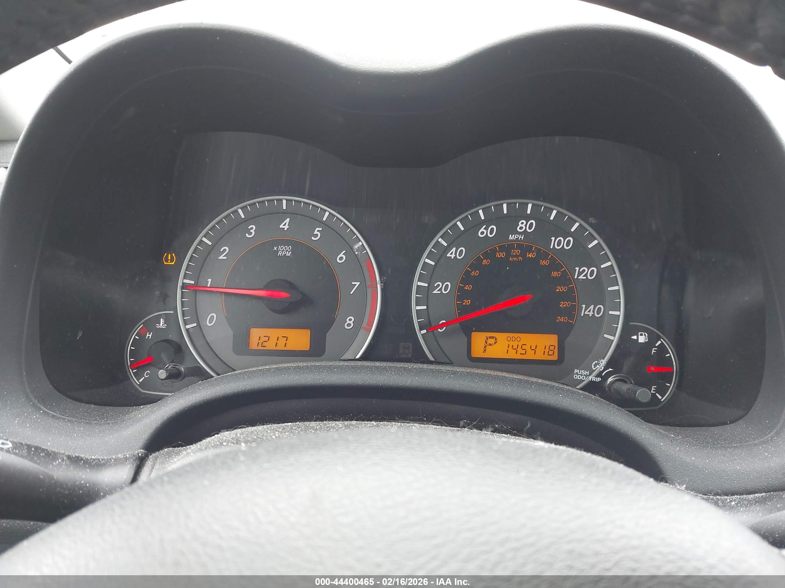 TOYOTA COROLLA image 7