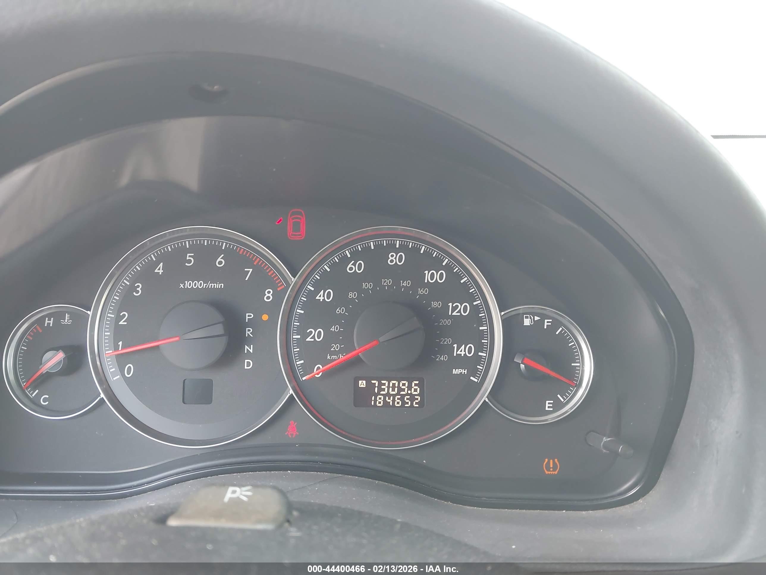 SUBARU OUTBACK image 7