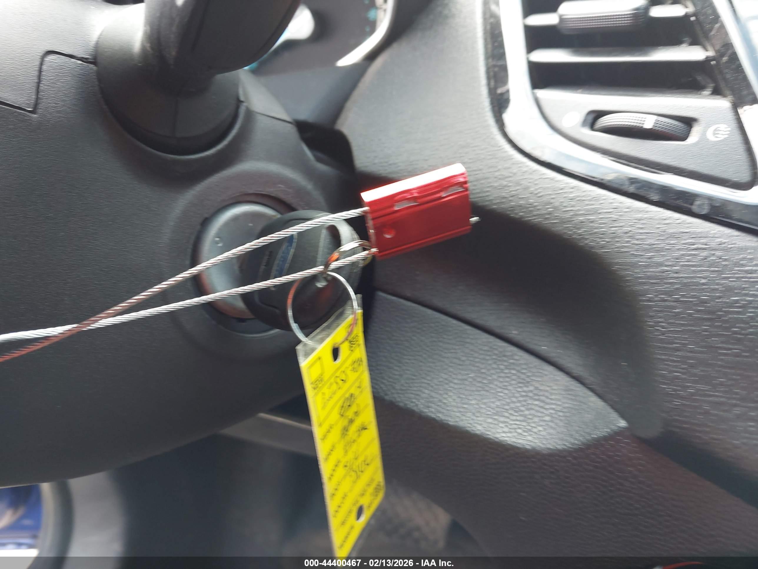 FORD FIESTA image 11