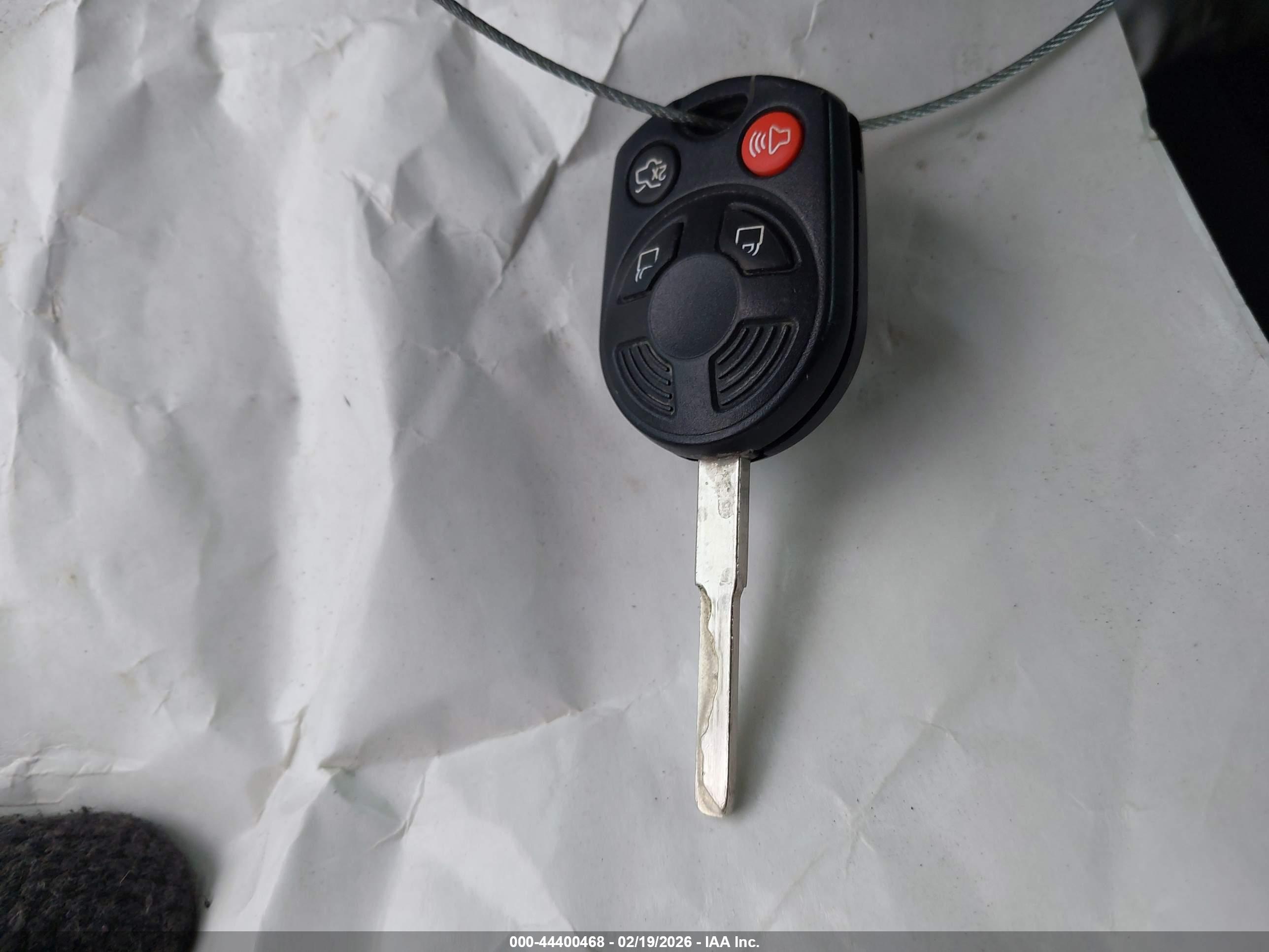 FORD ESCAPE image 11