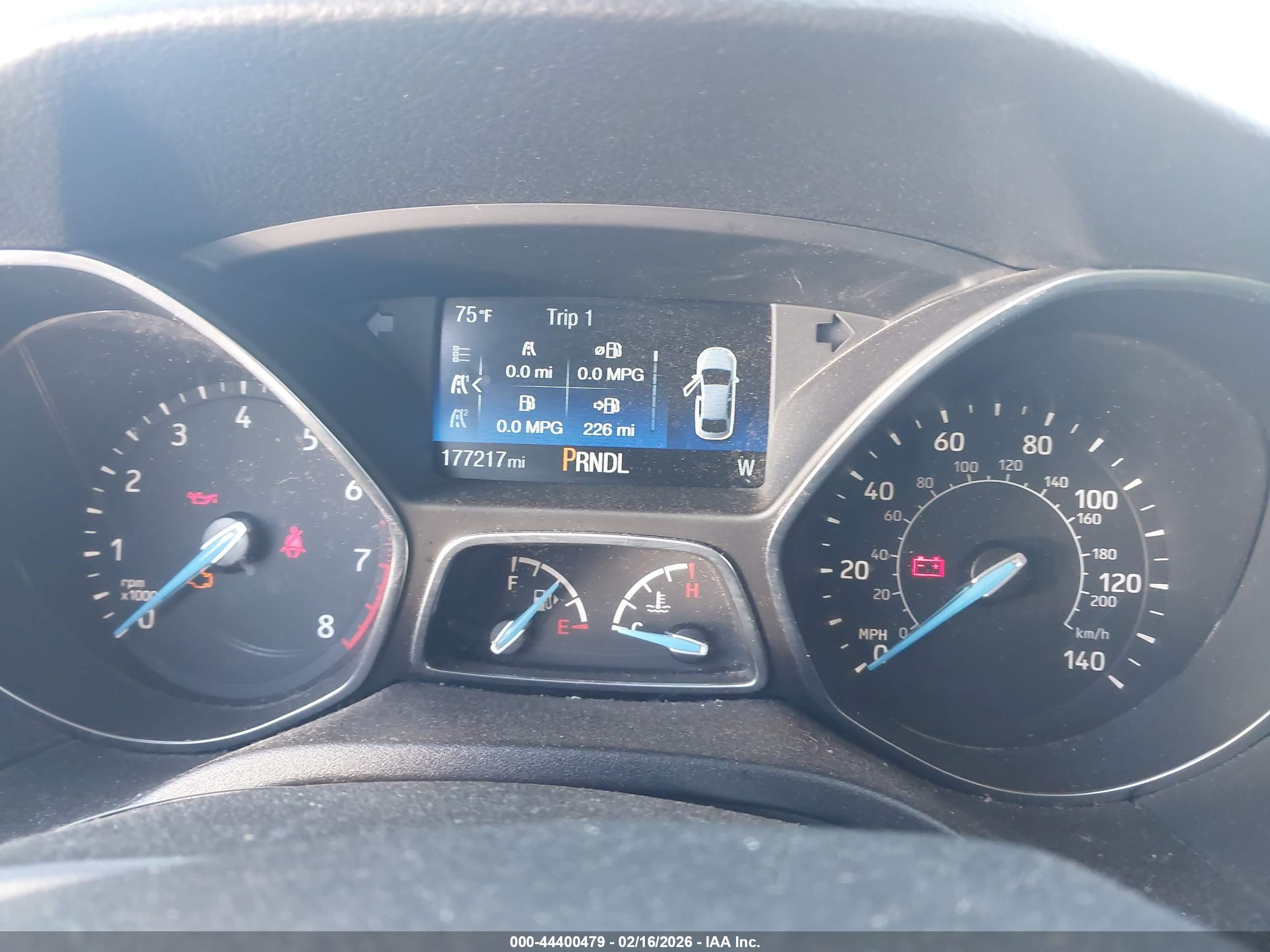 FORD FOCUS image 7