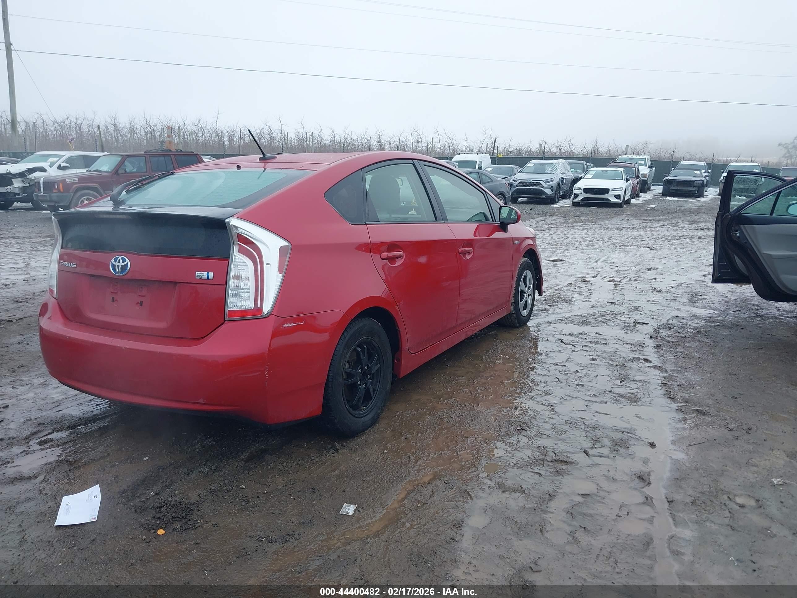 TOYOTA PRIUS image 4