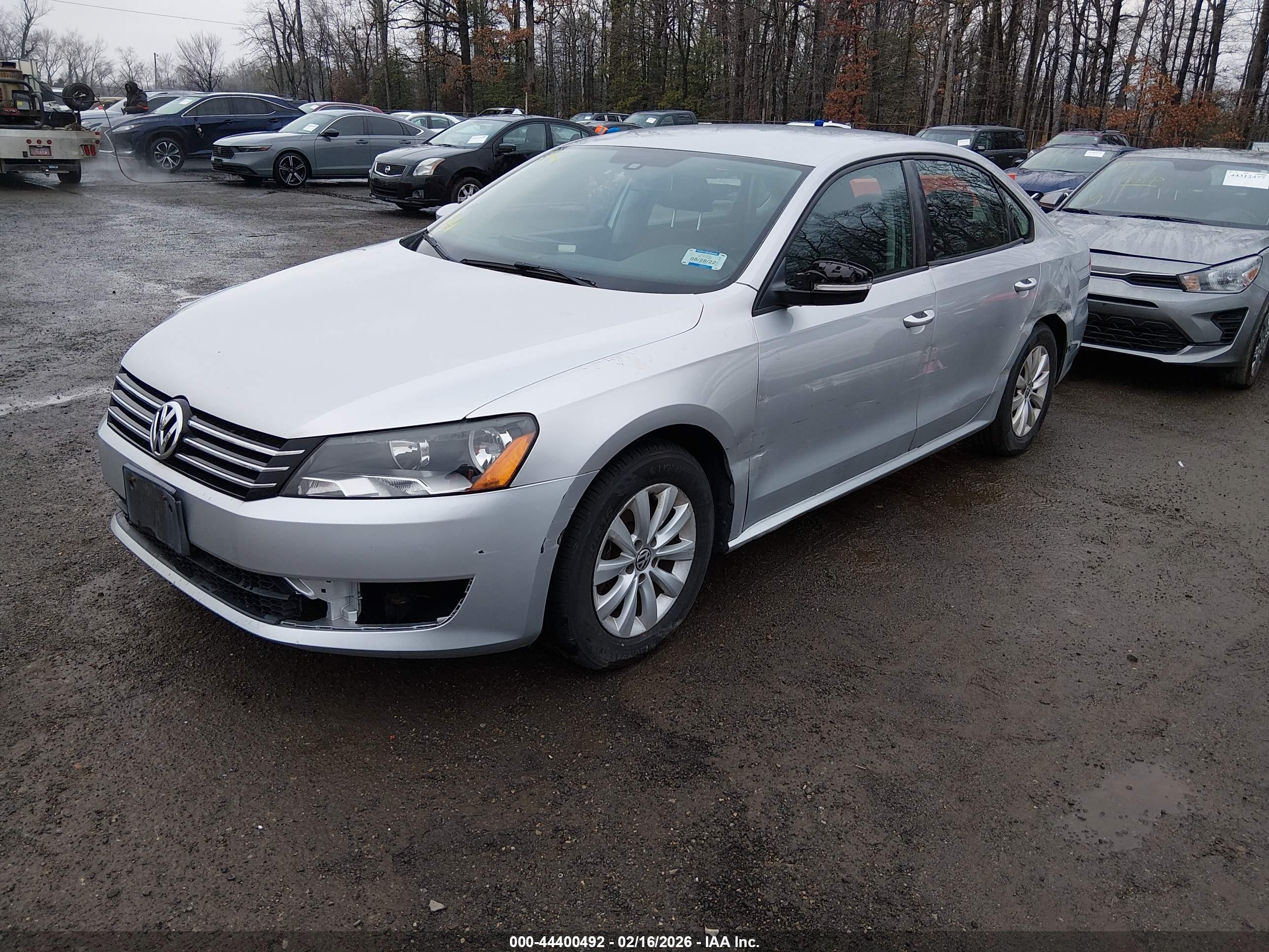 VOLKSWAGEN PASSAT image 2