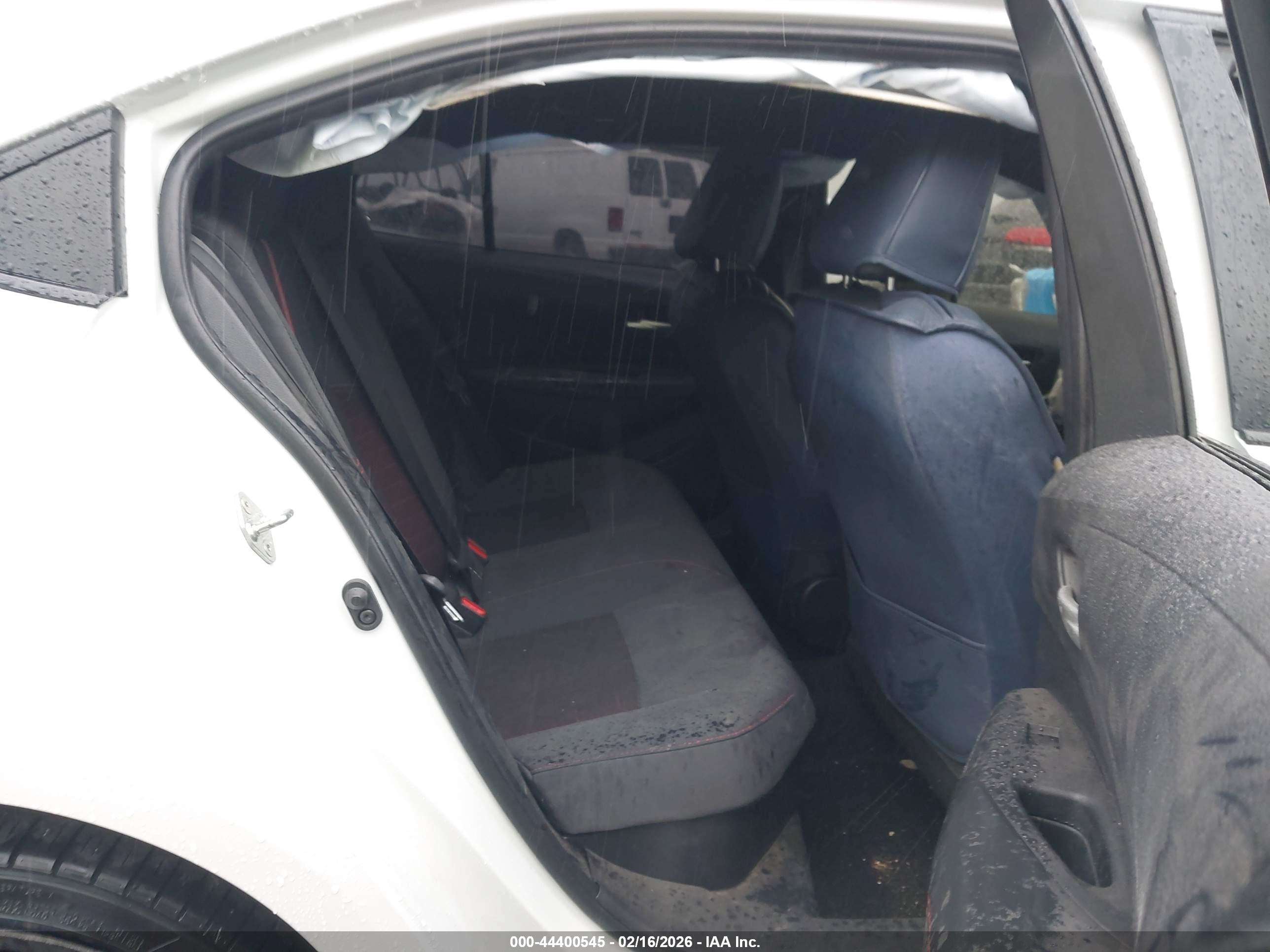 TOYOTA COROLLA image 8