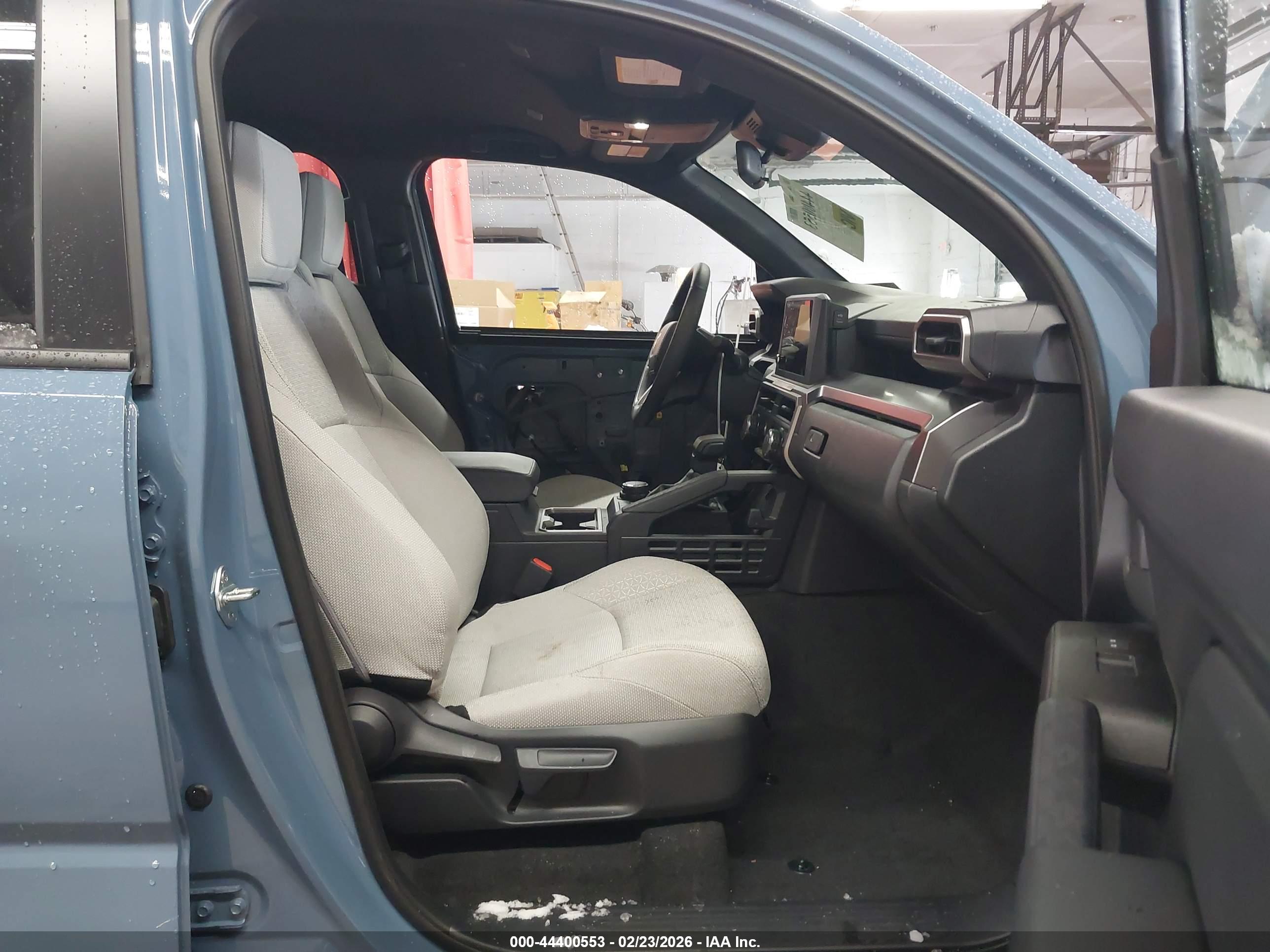 TOYOTA 4RUNNER image 5