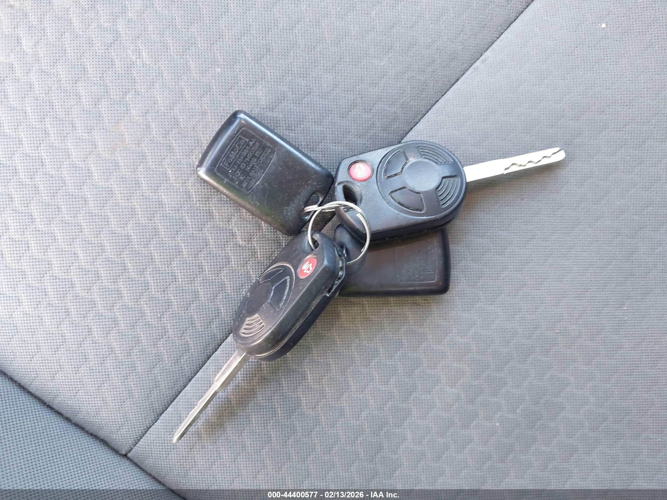 FORD ESCAPE image 11