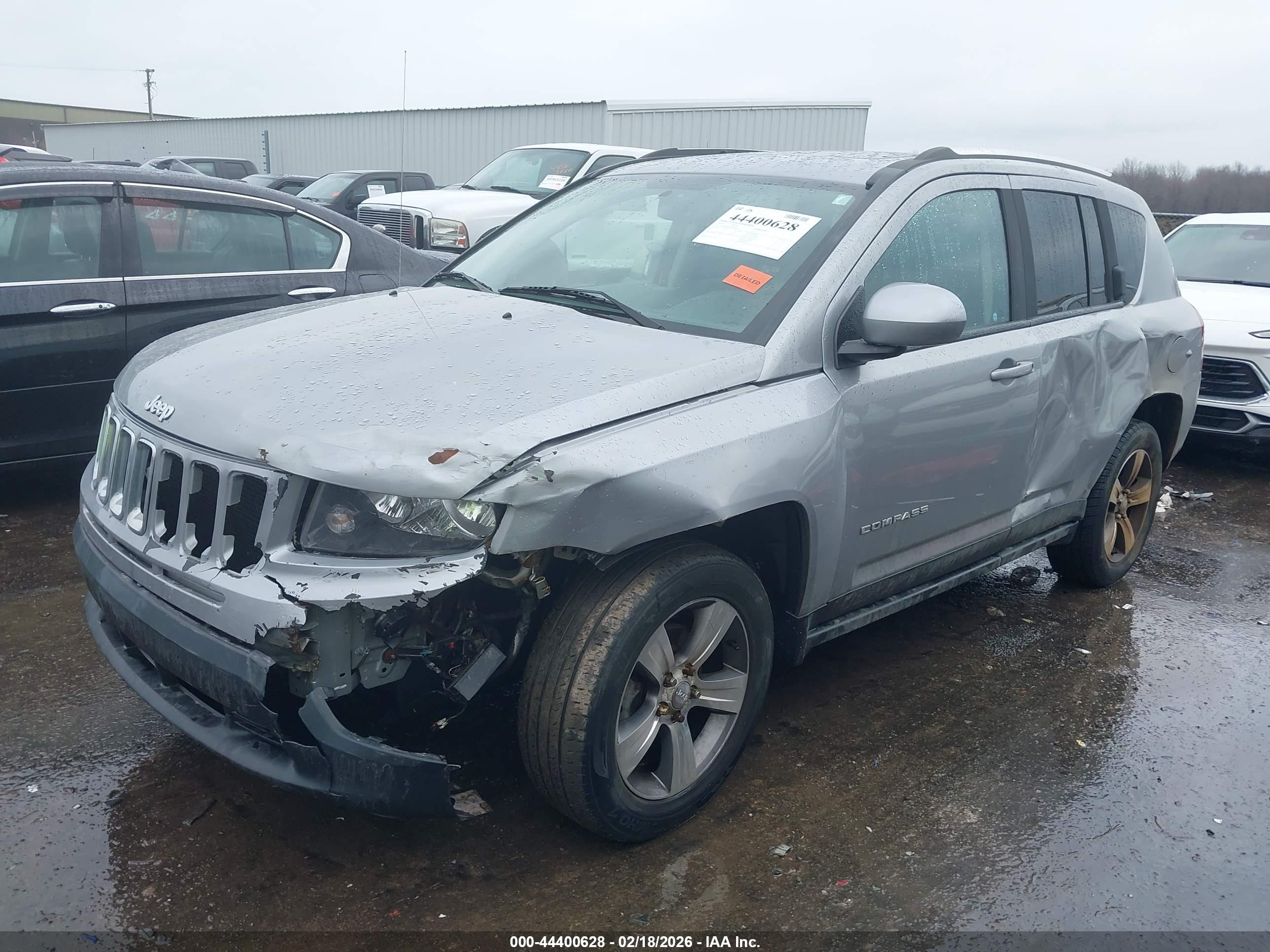 JEEP COMPASS image 2