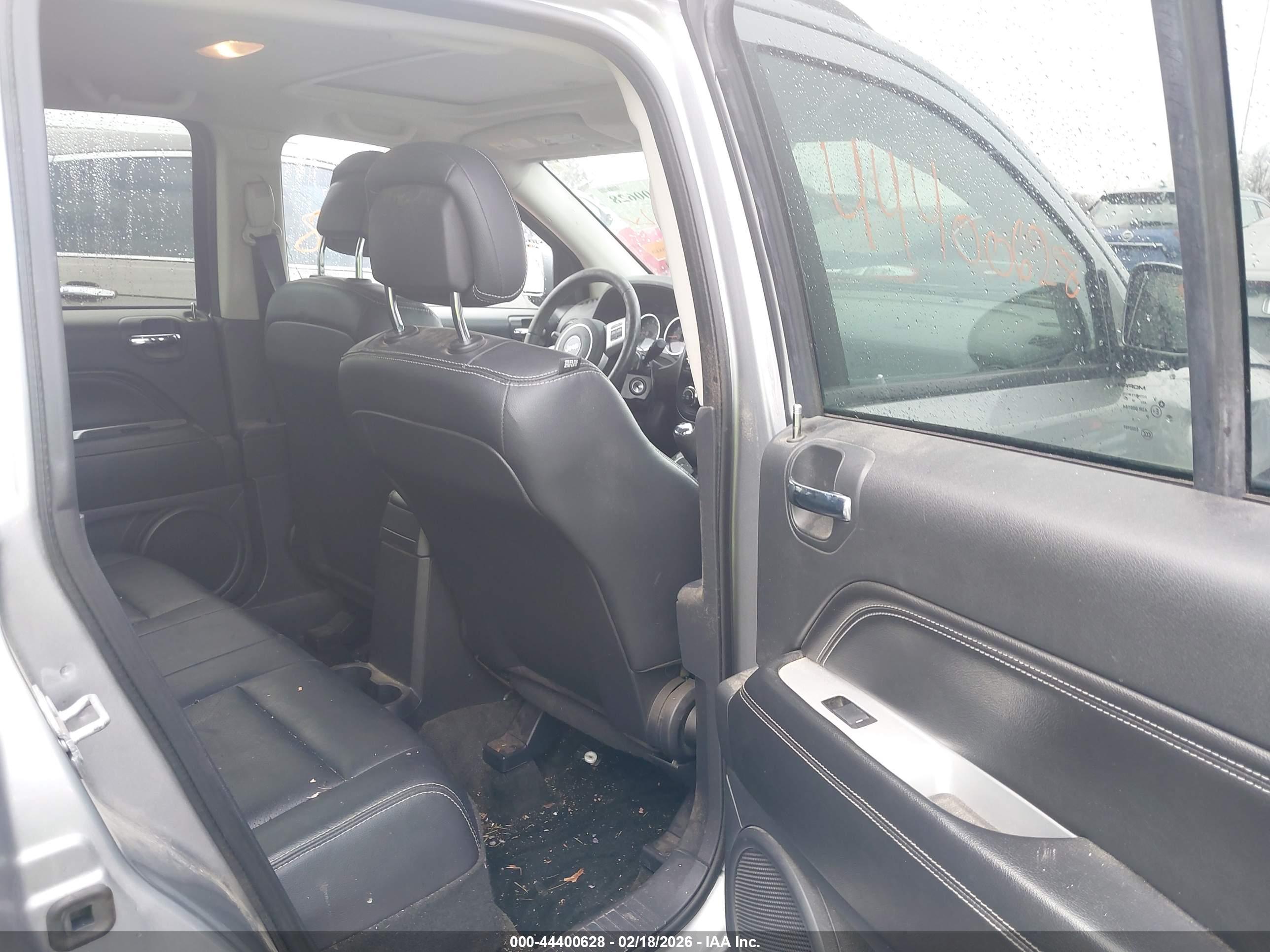 JEEP COMPASS image 8