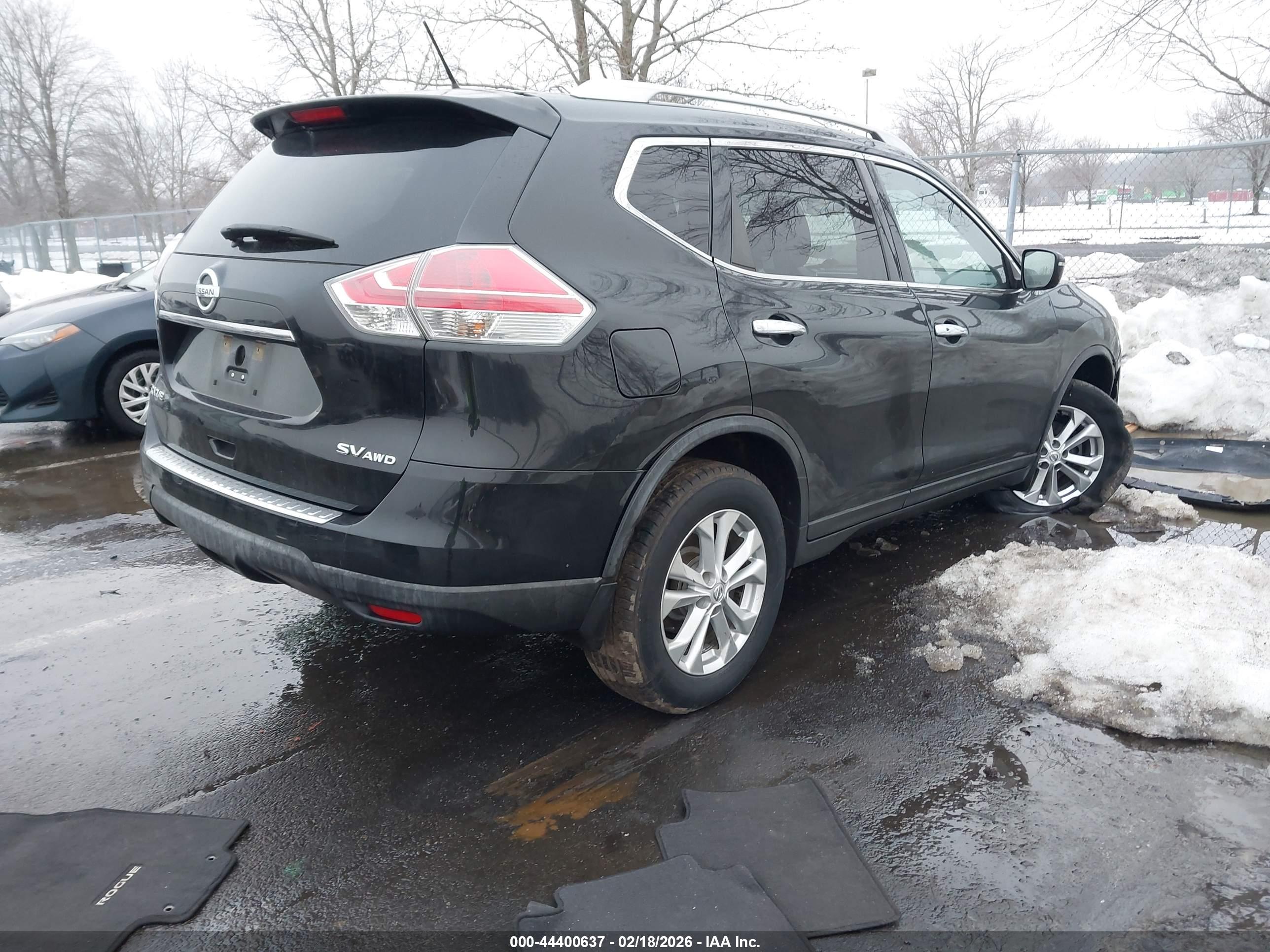 NISSAN ROGUE image 4