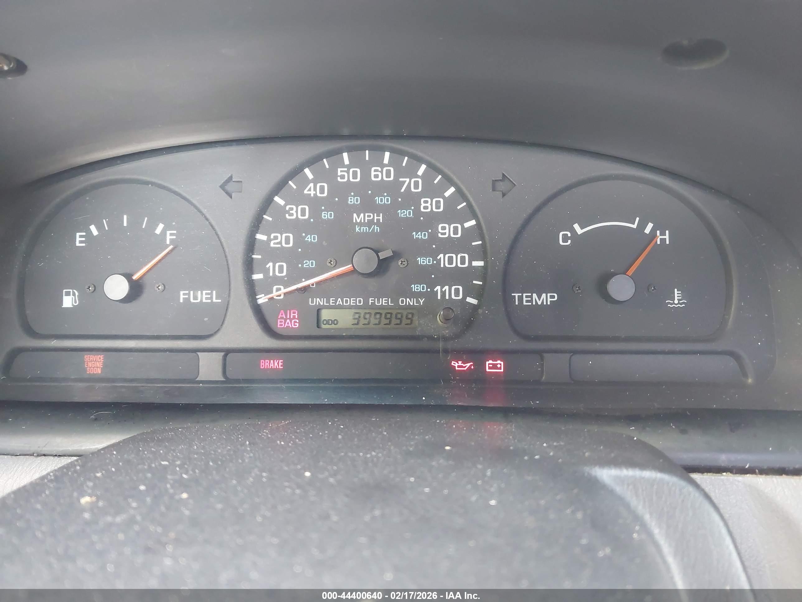 NISSAN FRONTIER image 7