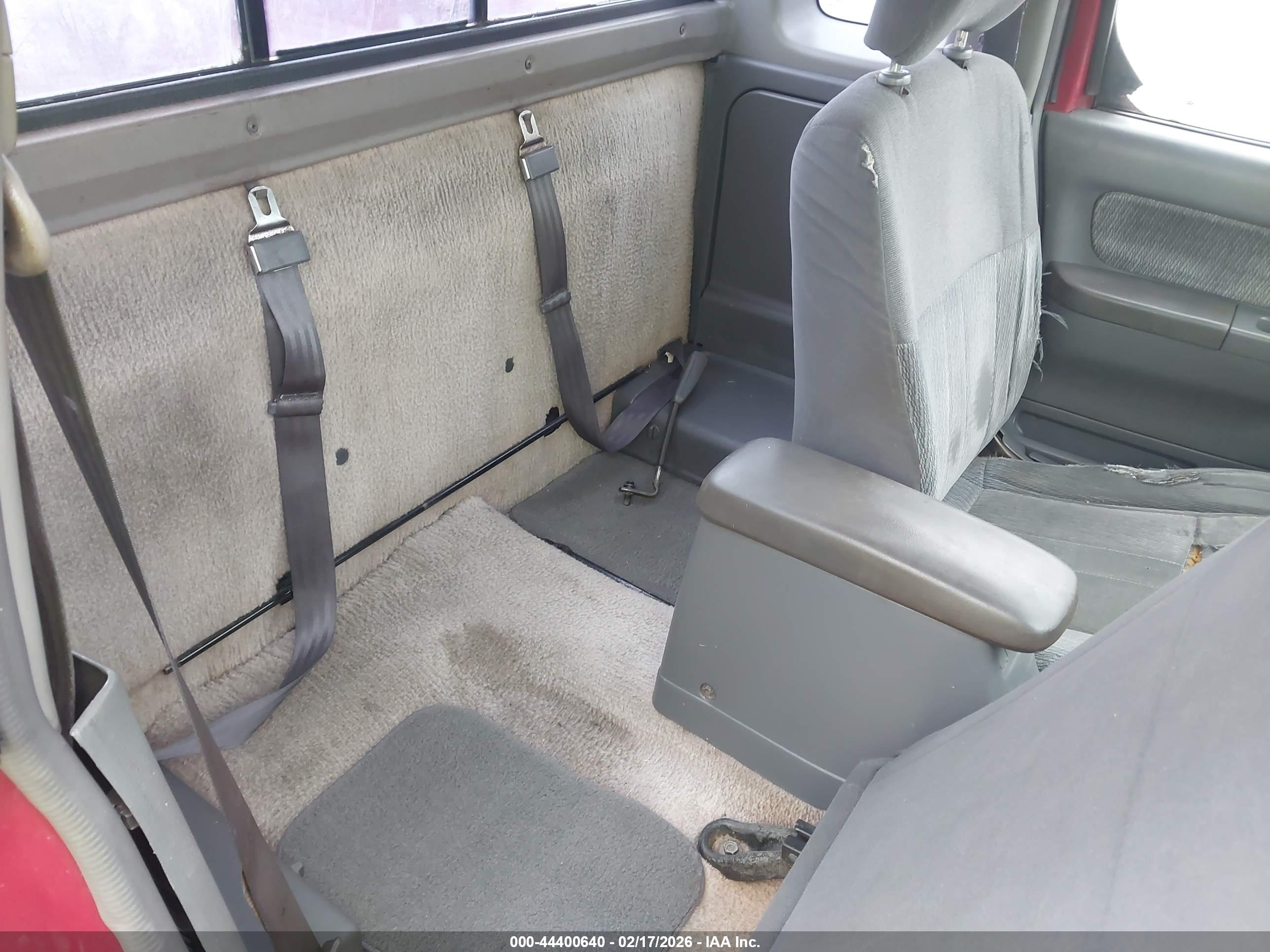 NISSAN FRONTIER image 8