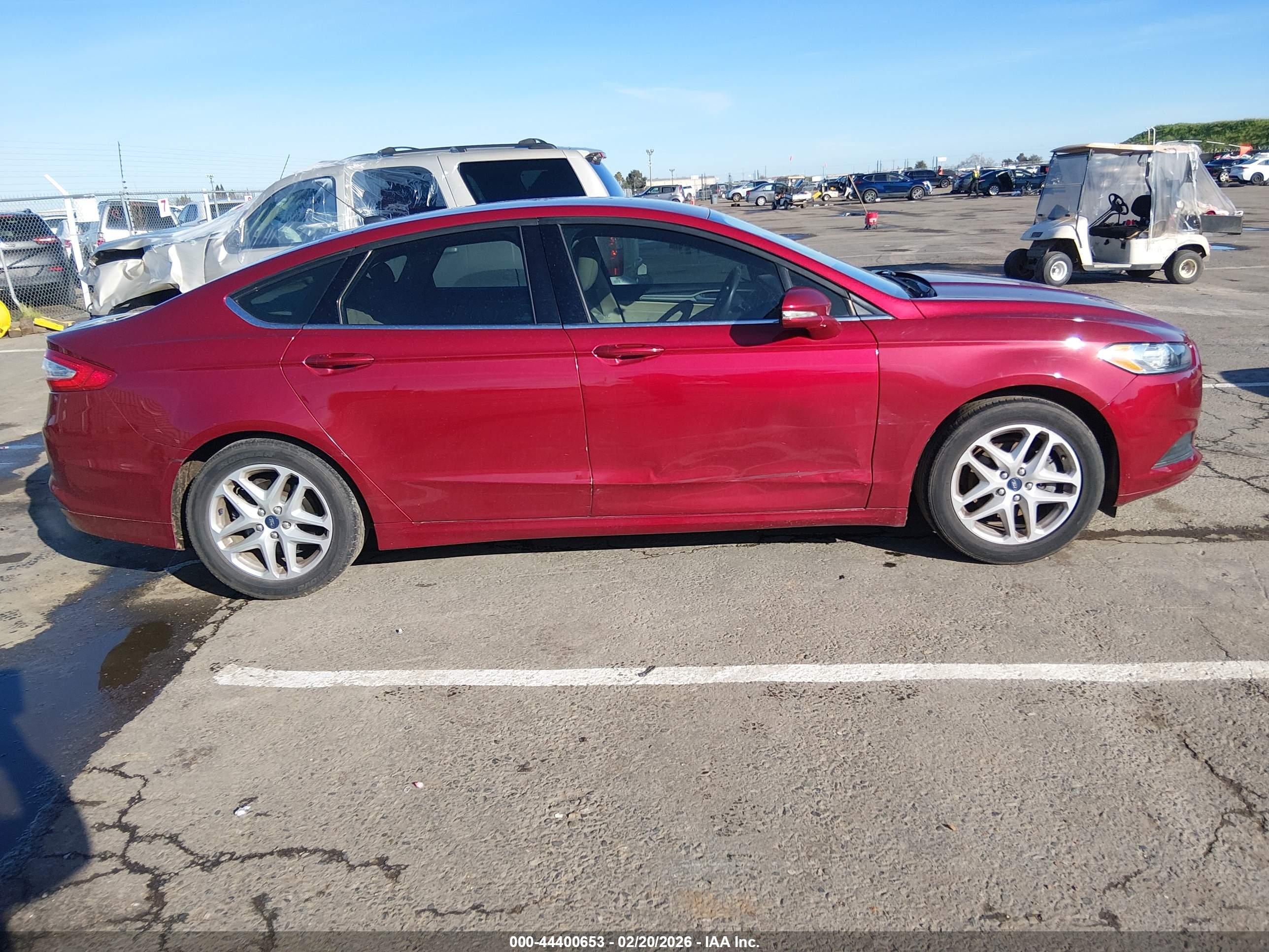 FORD FUSION image 6