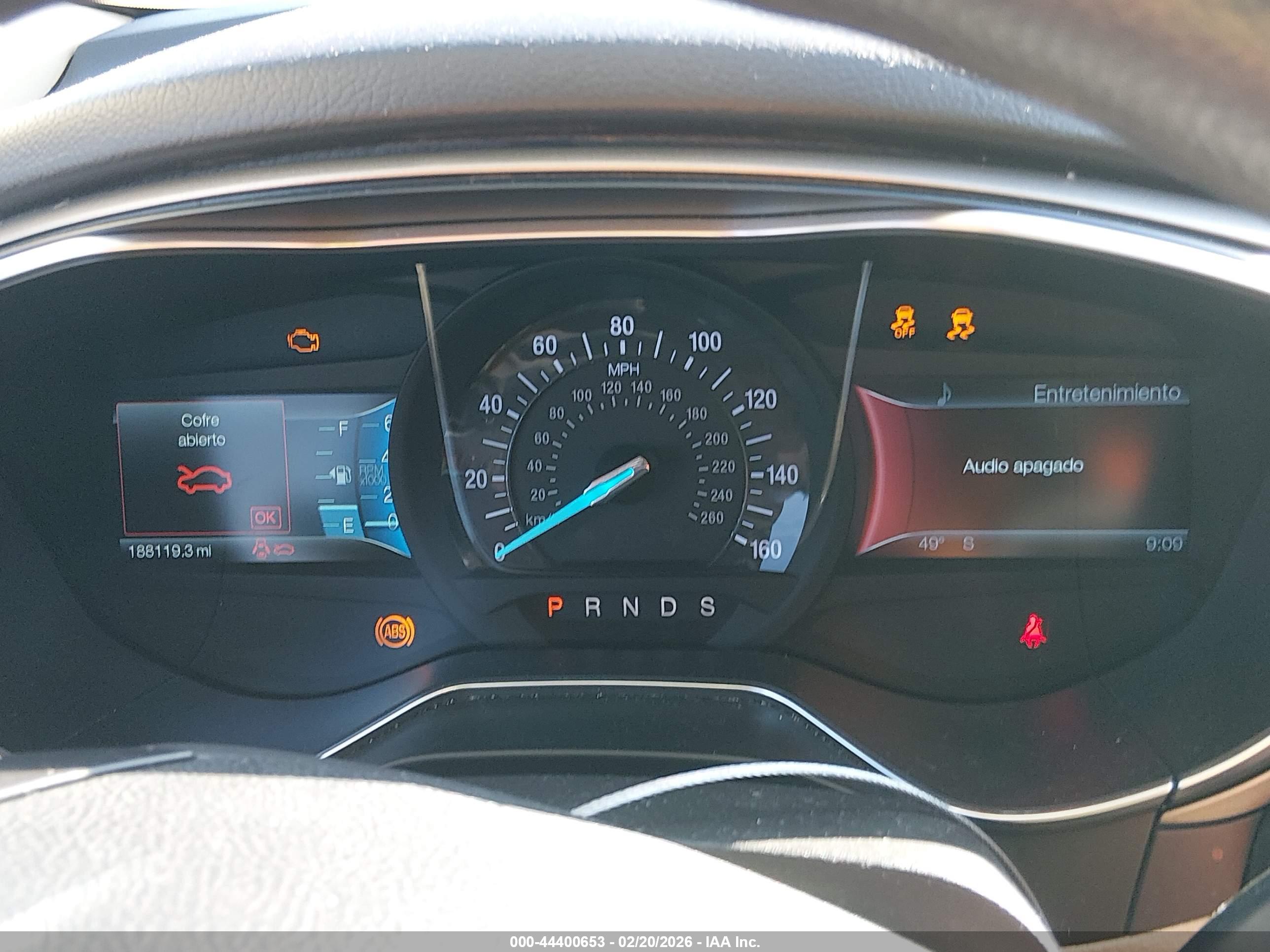 FORD FUSION image 7