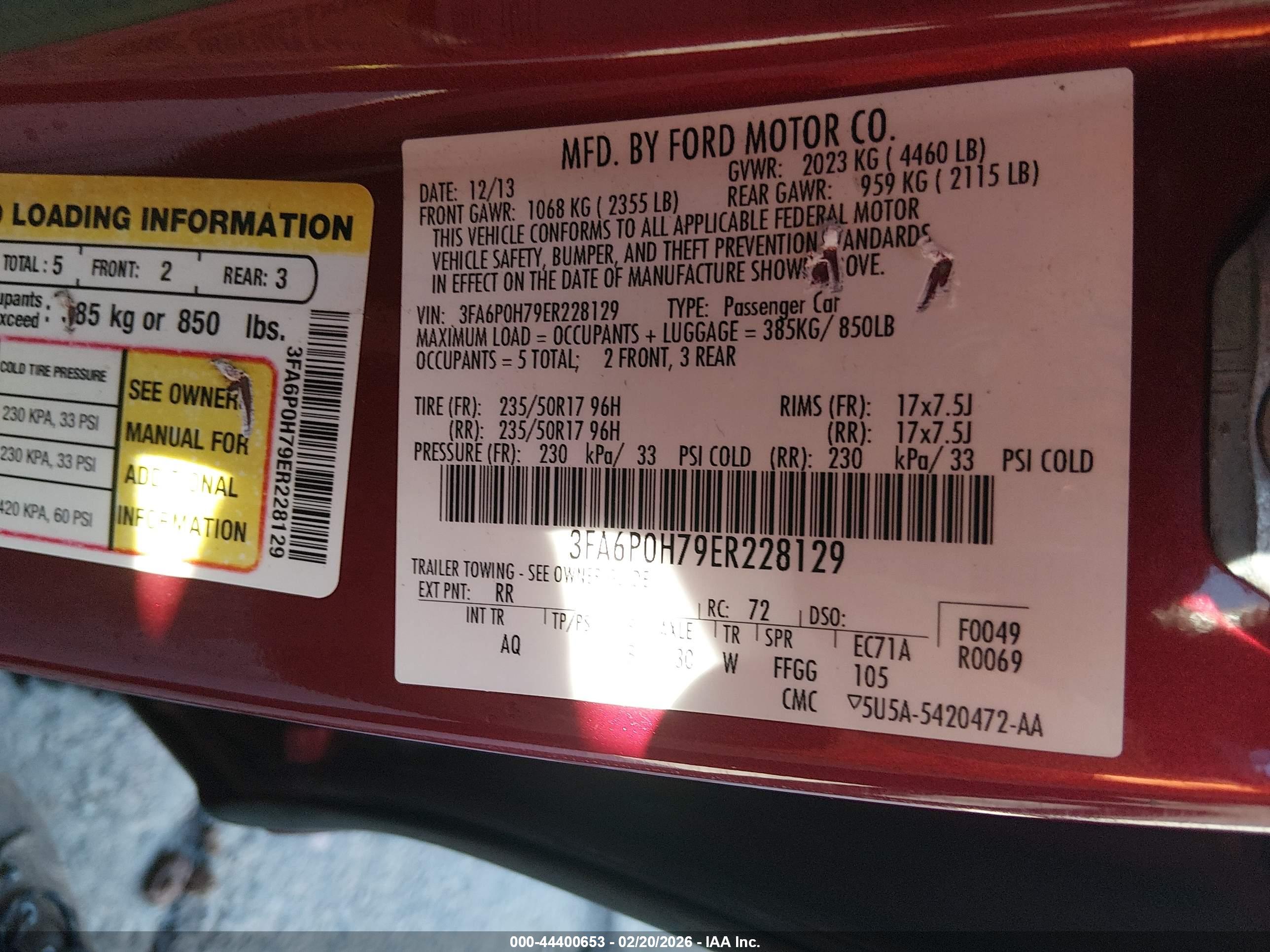 FORD FUSION image 9