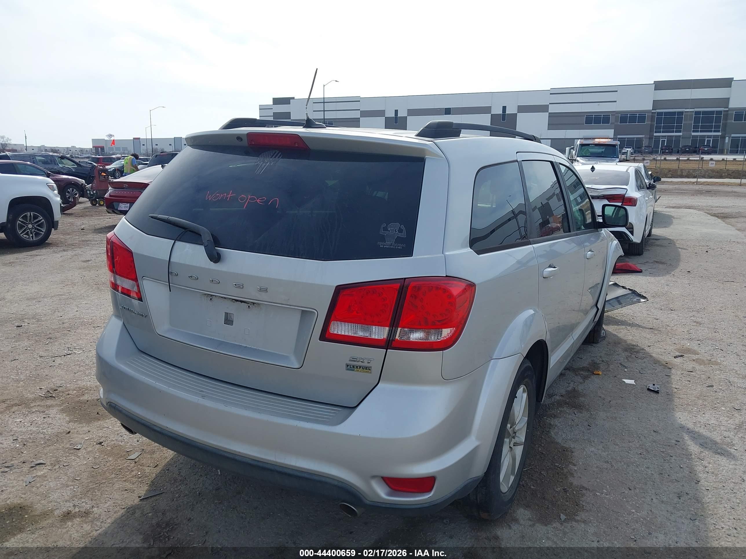 DODGE JOURNEY image 4