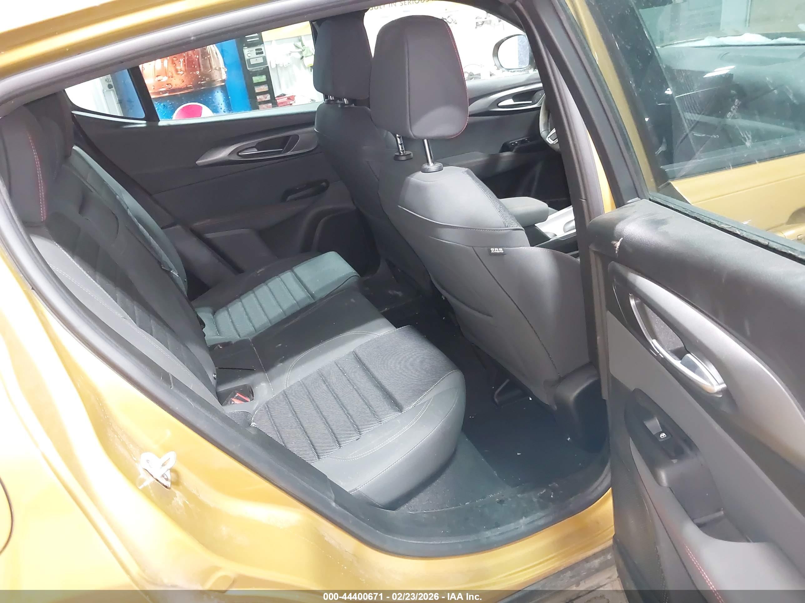 DODGE HORNET image 8