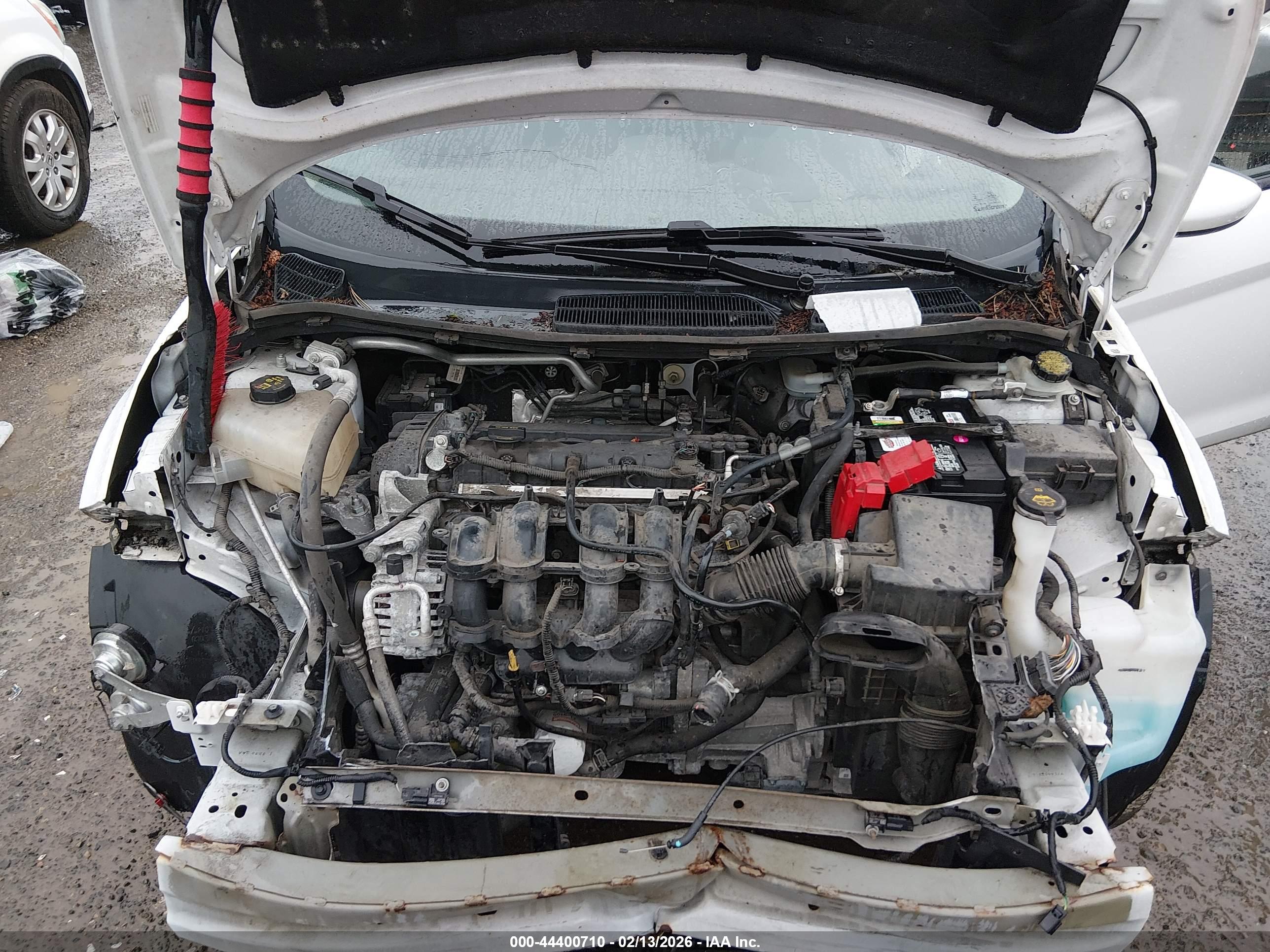 FORD FIESTA image 10