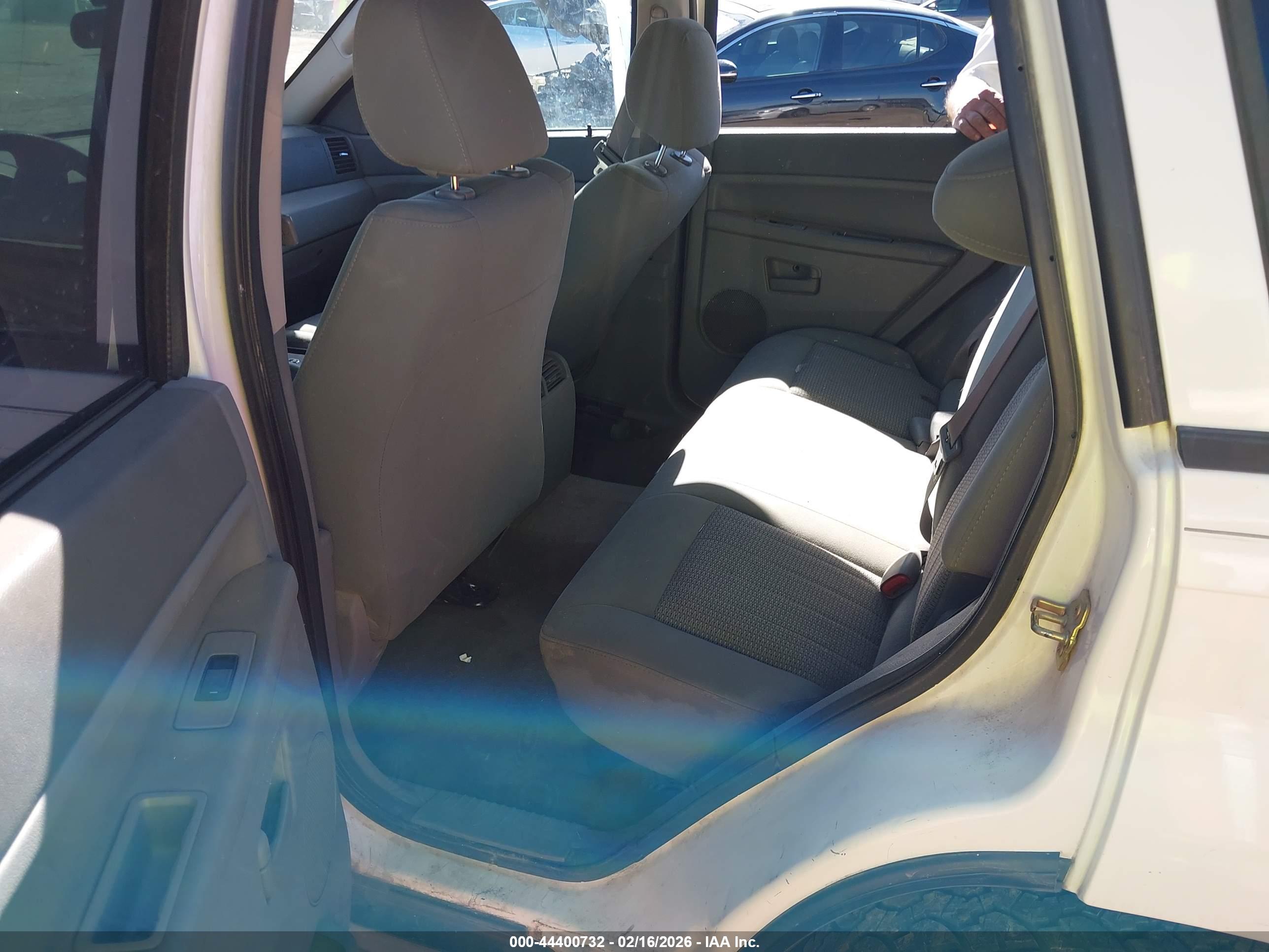 JEEP GRAND image 8