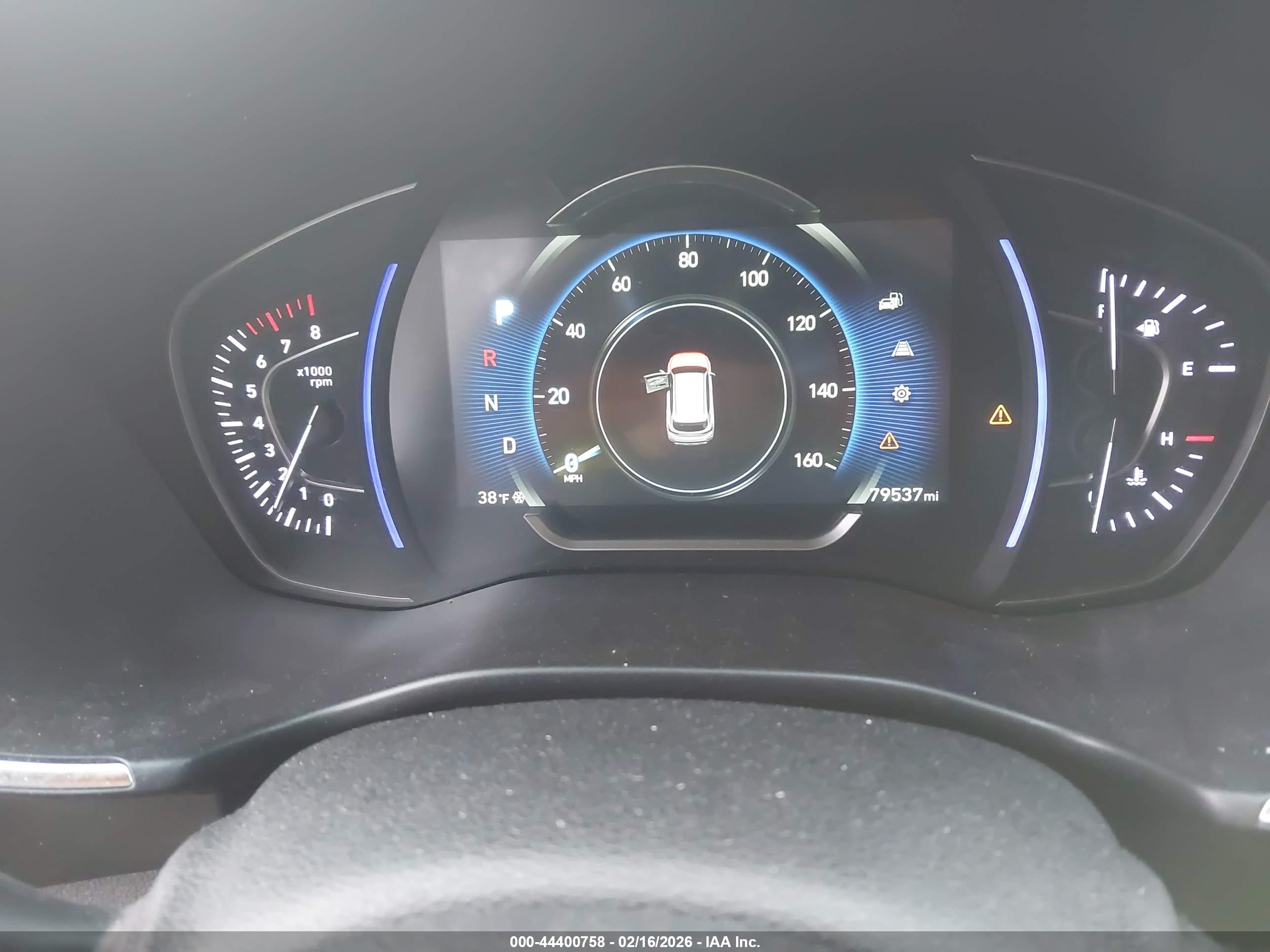 HYUNDAI SANTA image 7