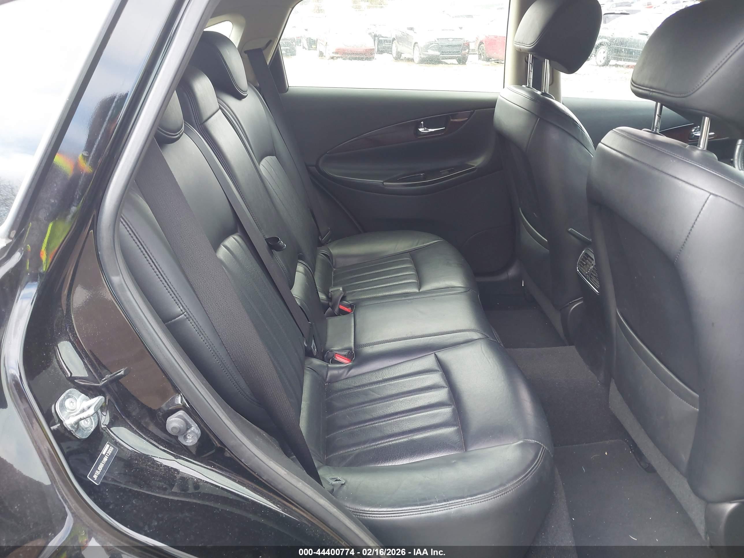 INFINITI QX50 image 8