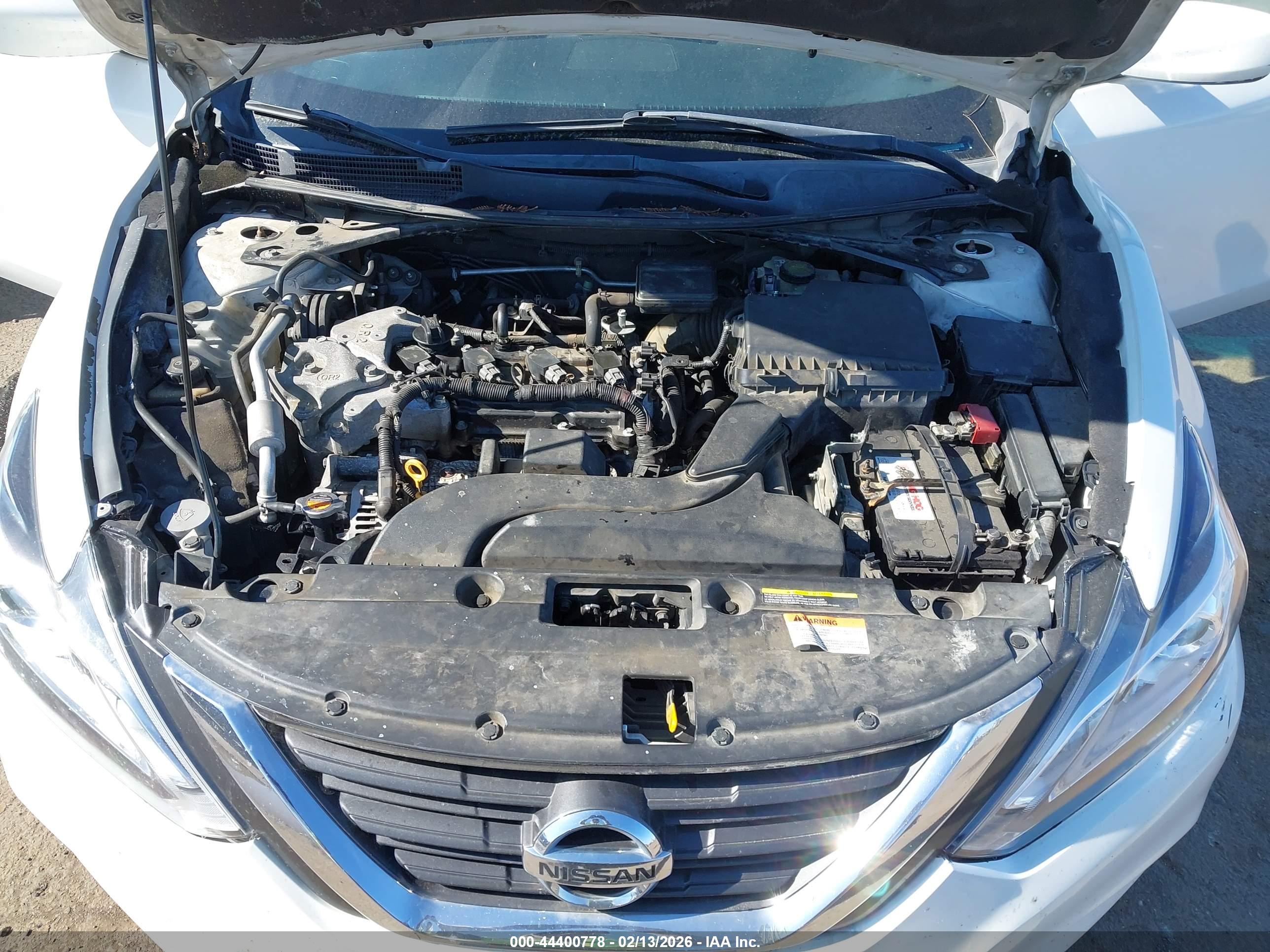 NISSAN ALTIMA image 10