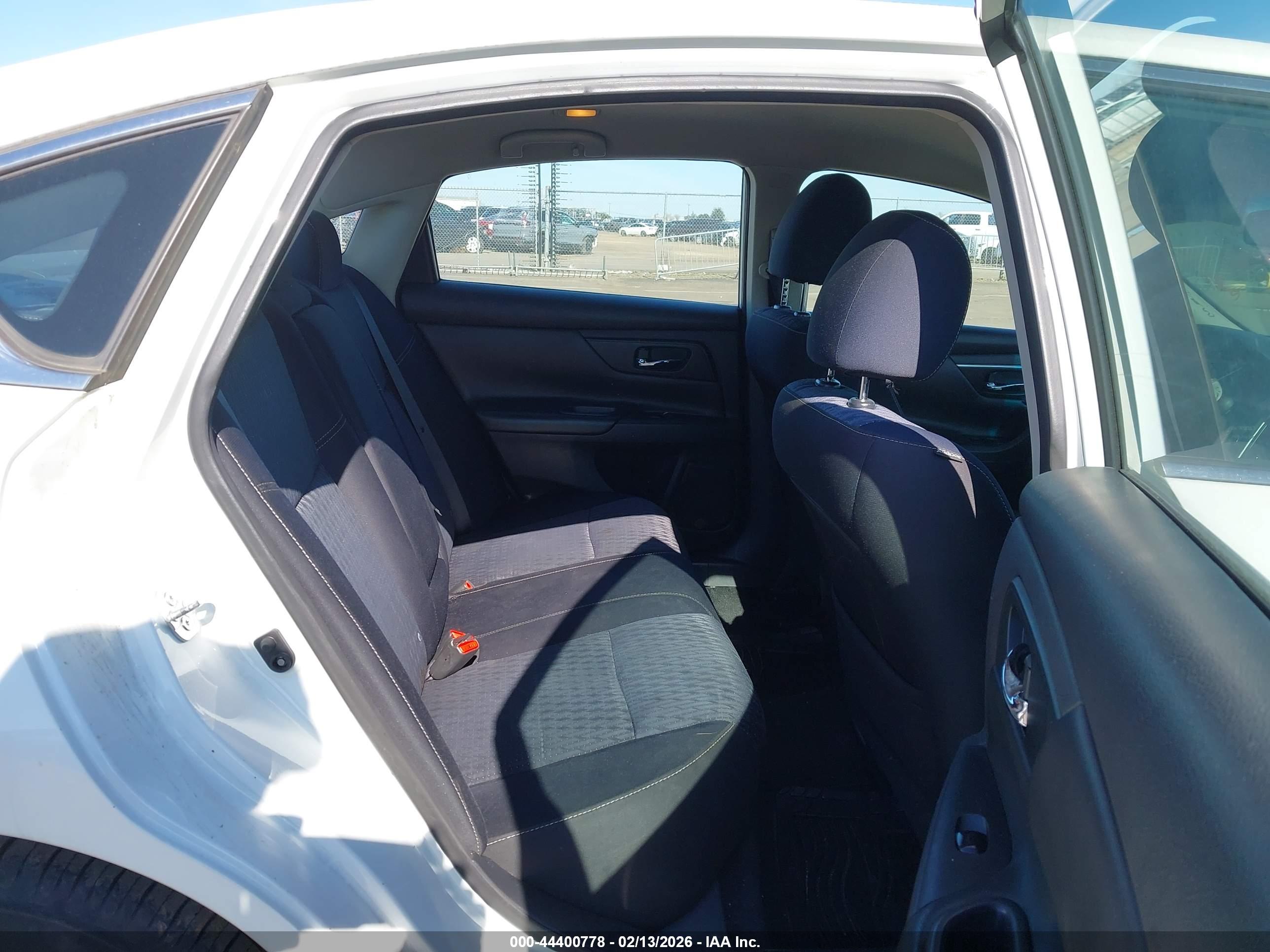 NISSAN ALTIMA image 8