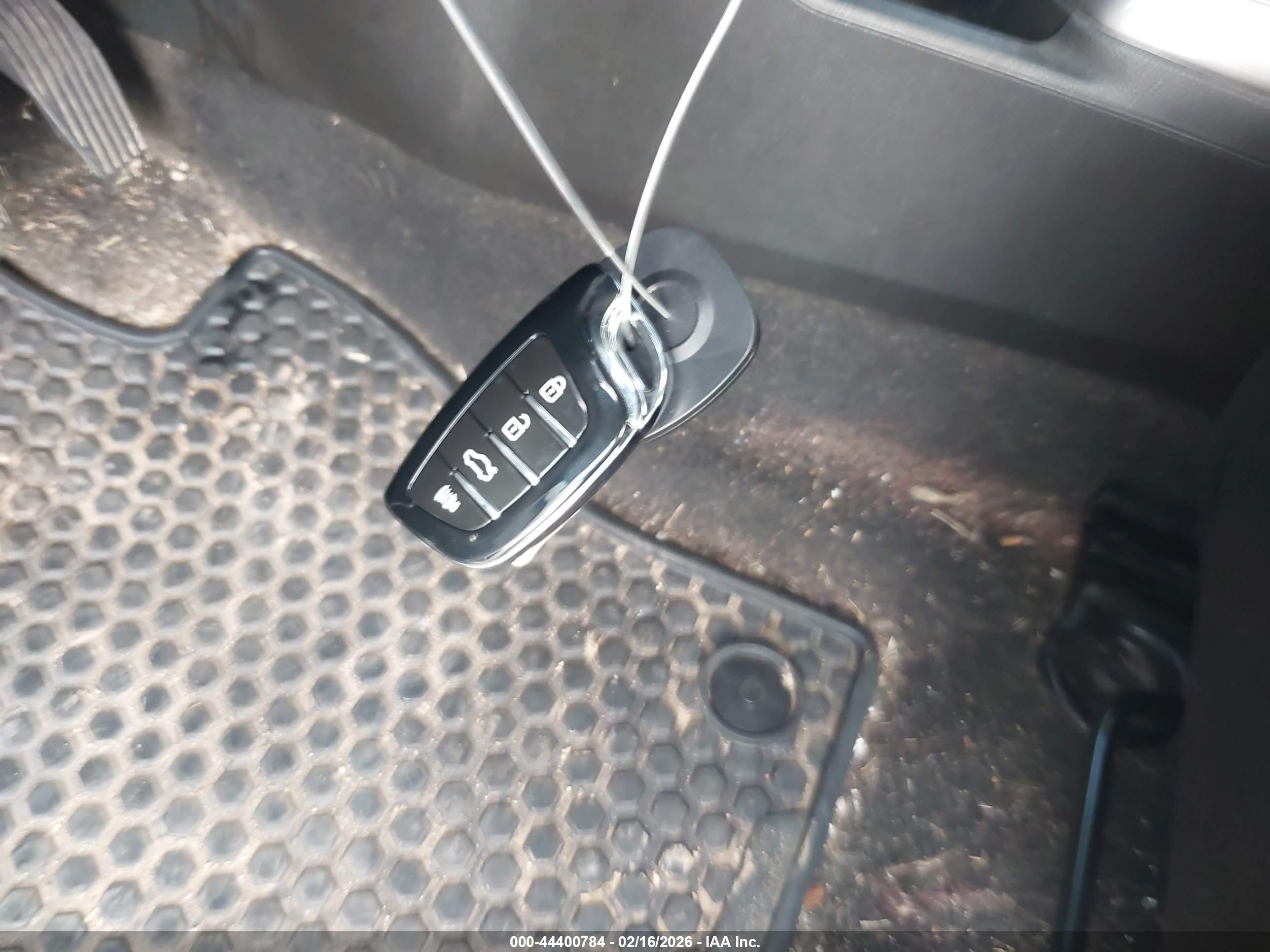 JEEP RENEGADE image 11