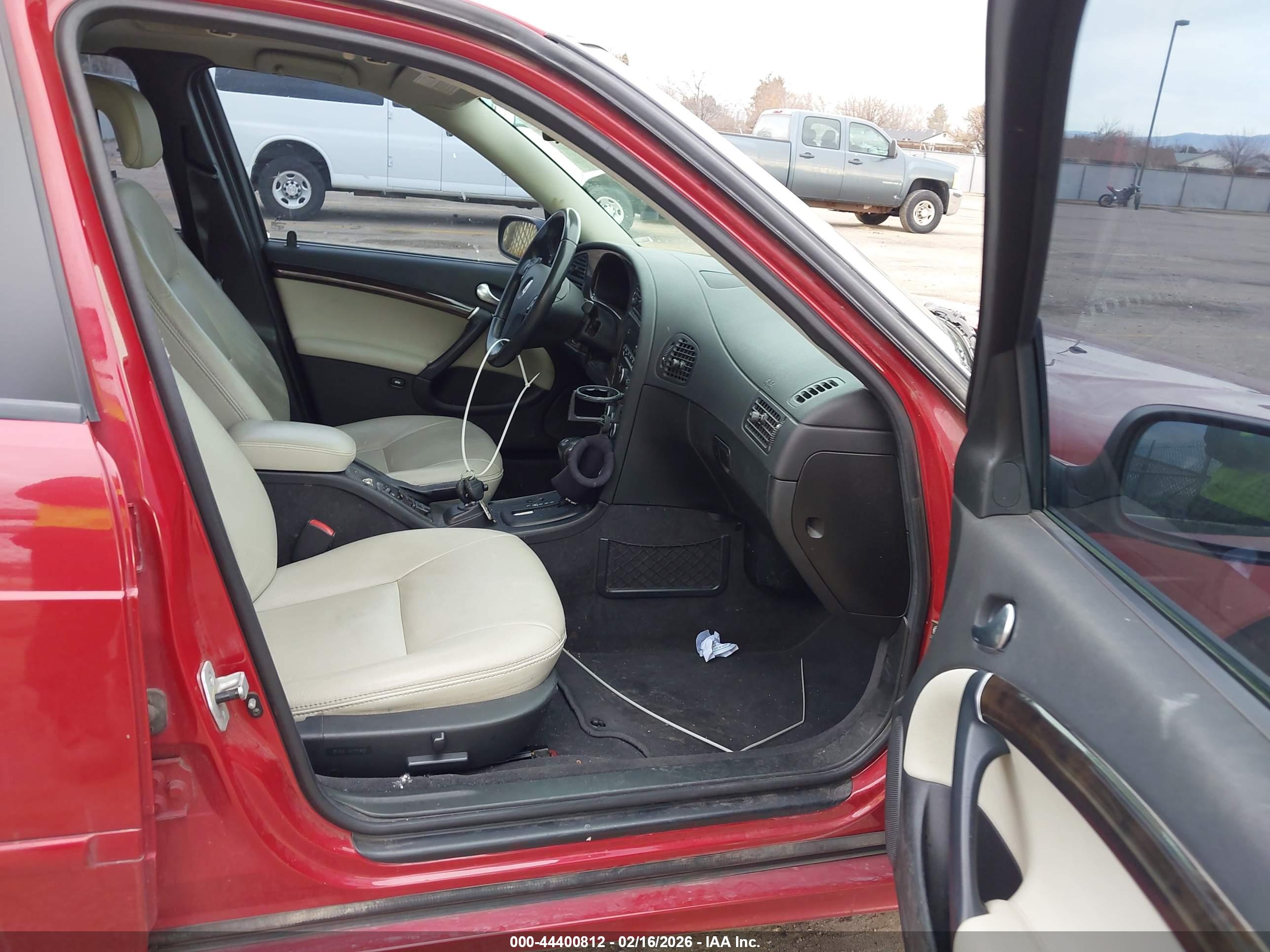 SAAB 9-5 image 5