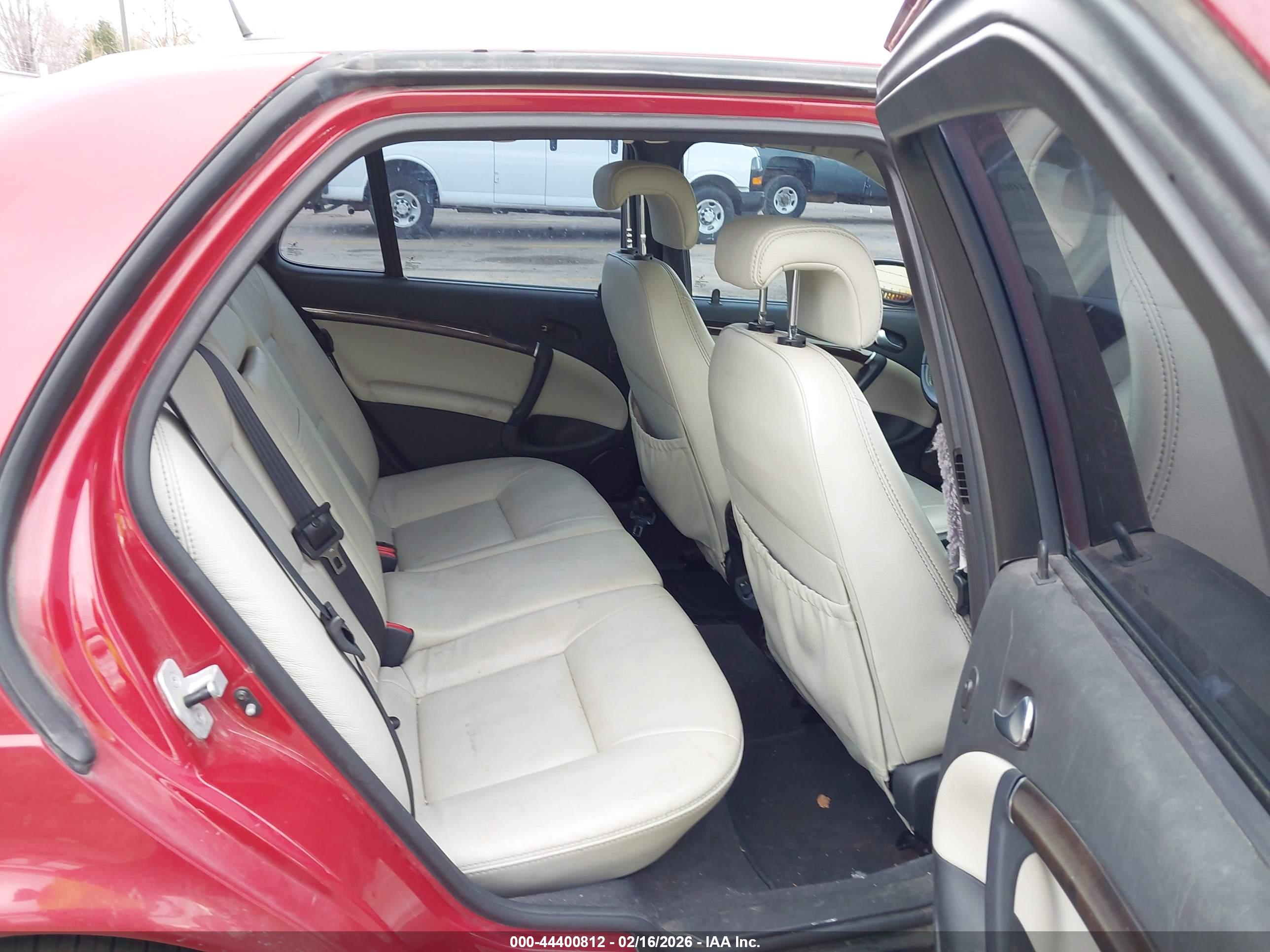 SAAB 9-5 image 8