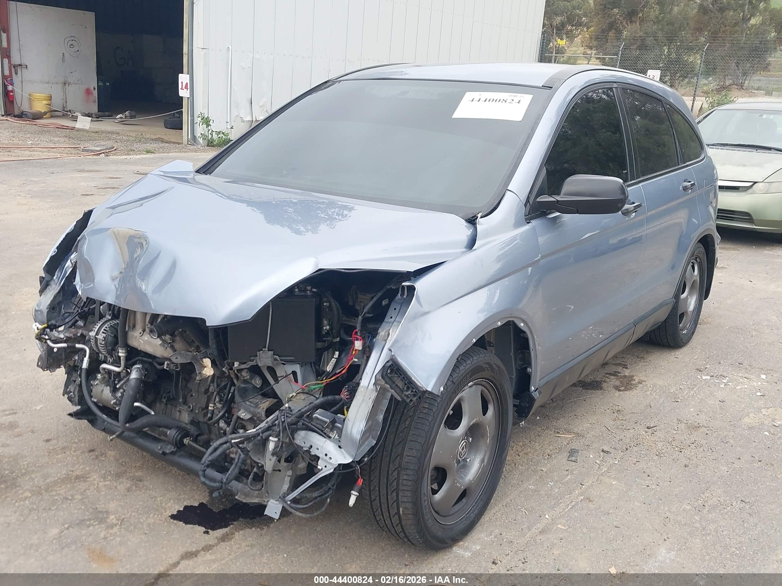 HONDA CR-V image 2