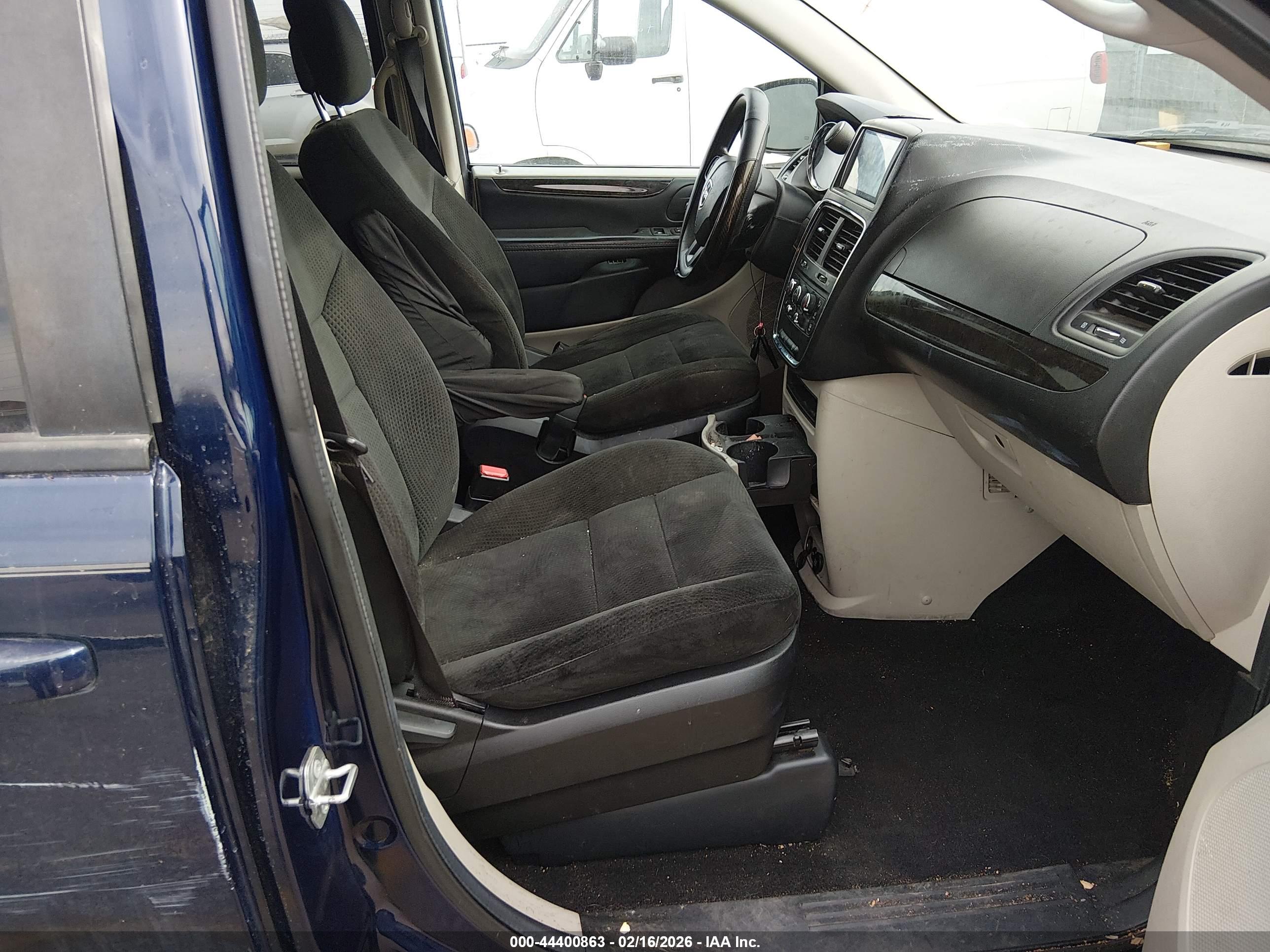 DODGE GRAND image 5