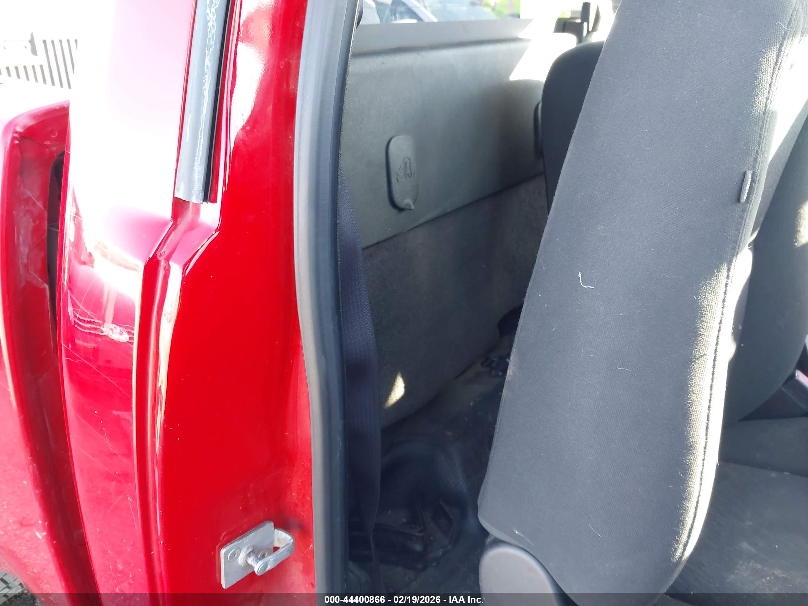 CHEVROLET SILVERADO image 8