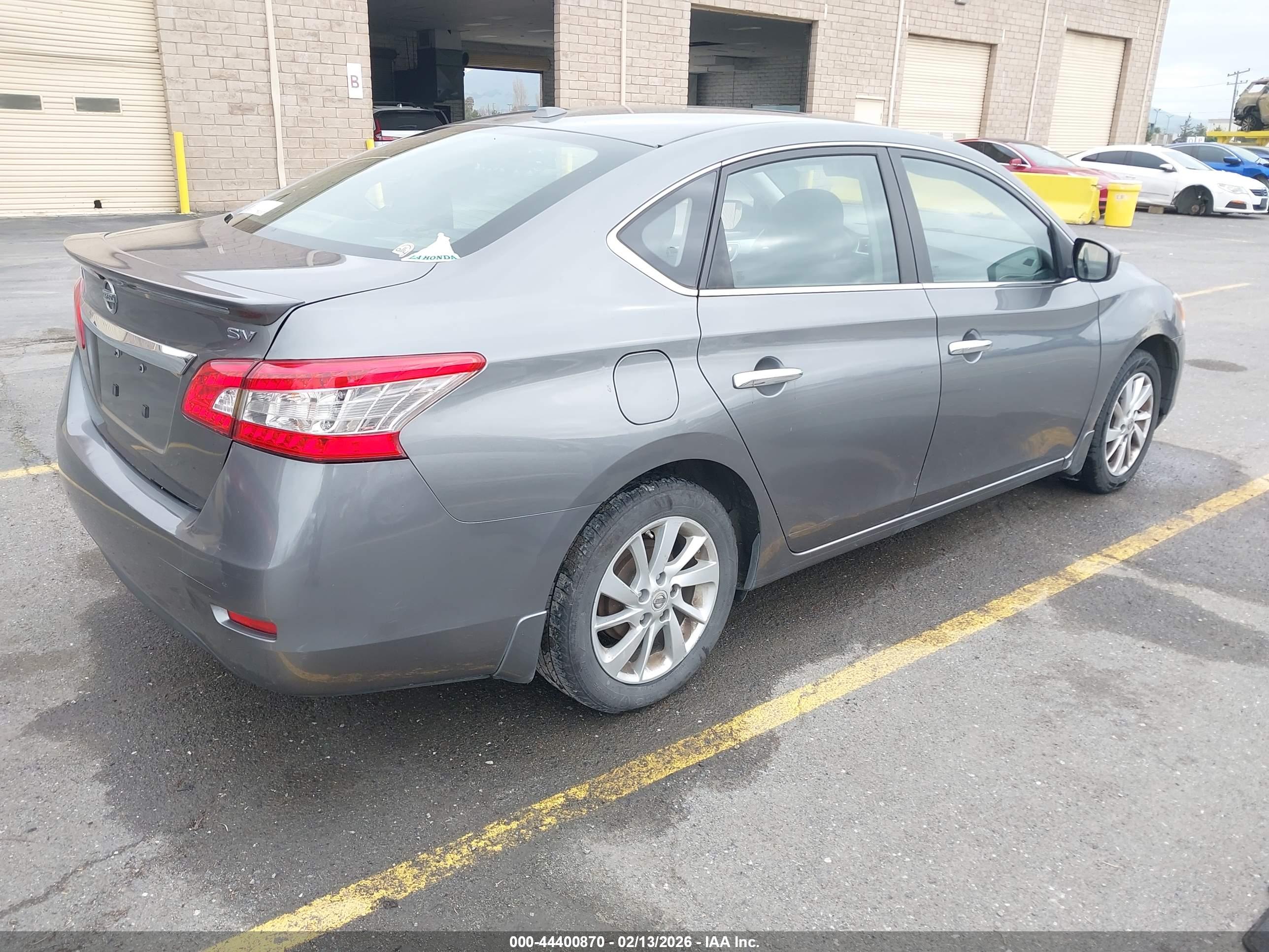 NISSAN SENTRA image 4