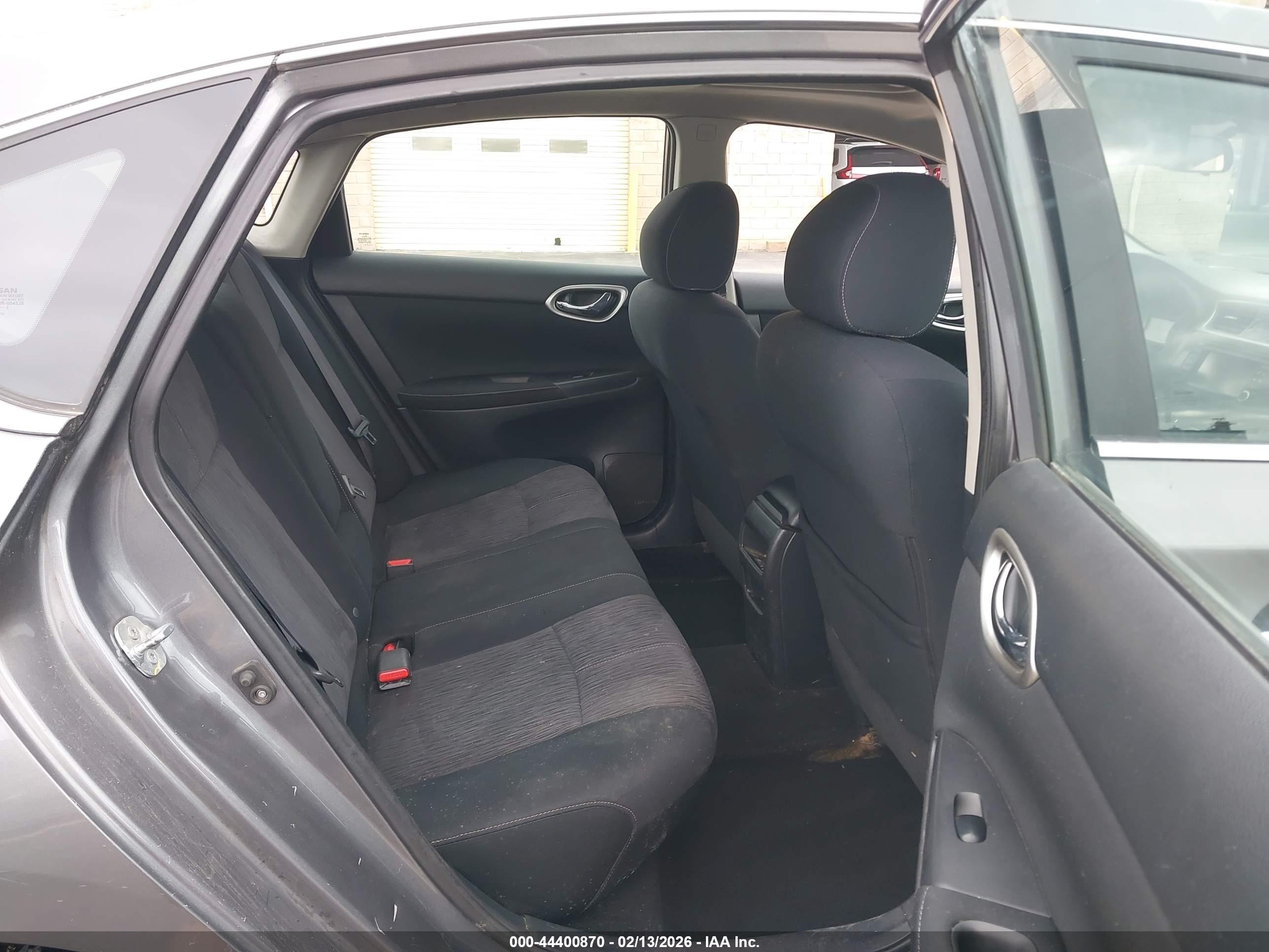 NISSAN SENTRA image 8
