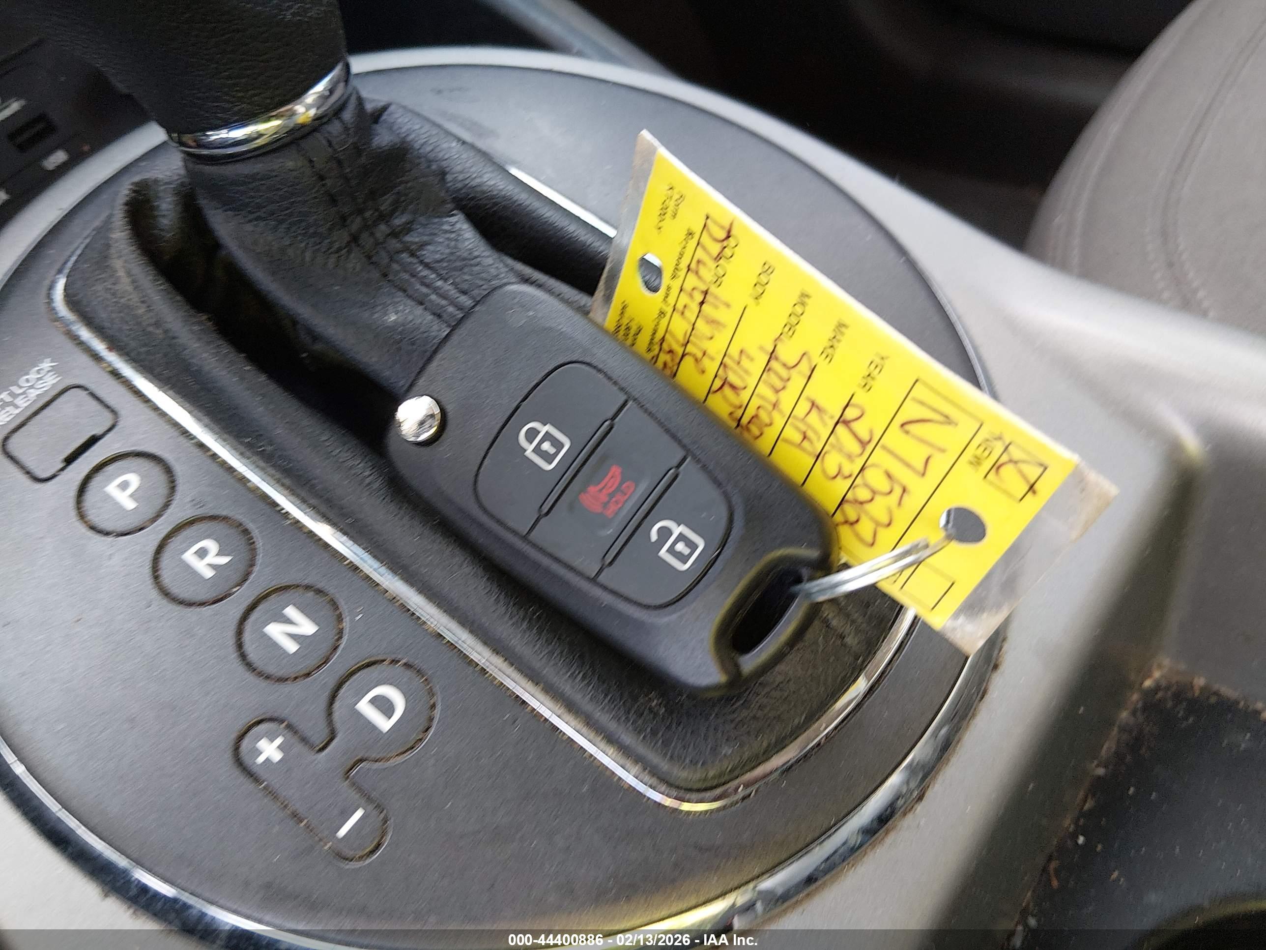 KIA SPORTAGE image 11