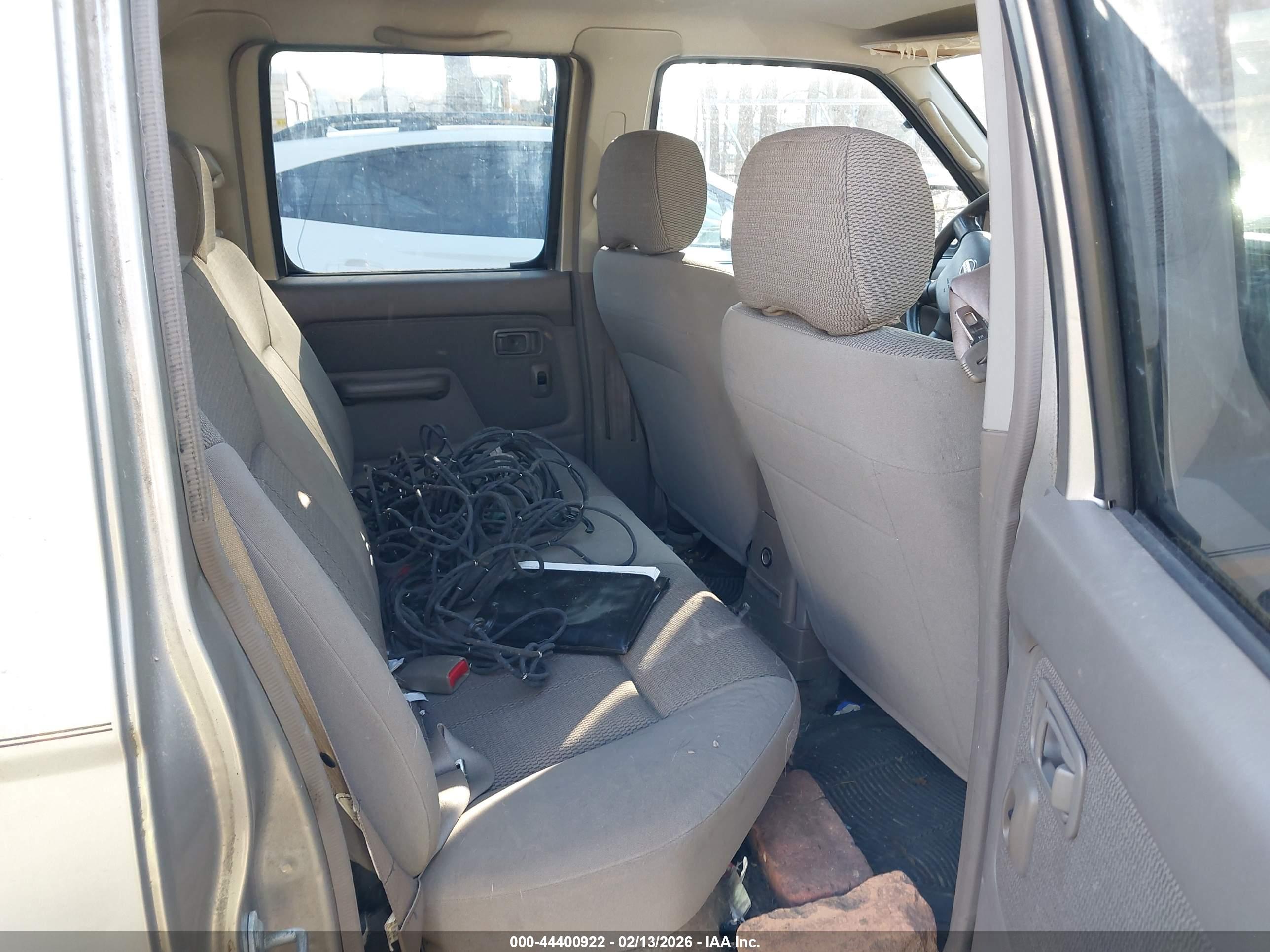 NISSAN FRONTIER image 8