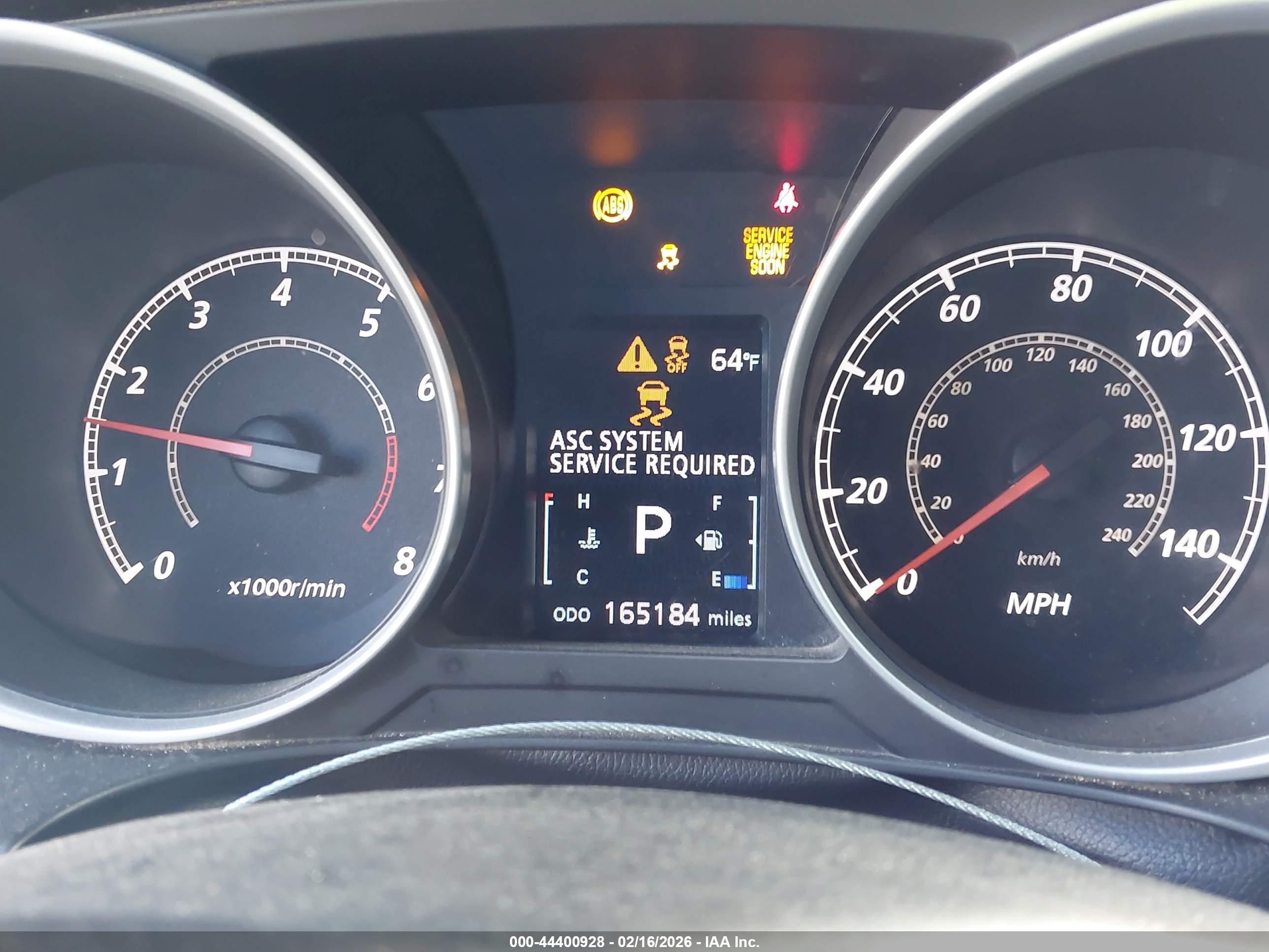 MITSUBISHI OUTLANDER image 7