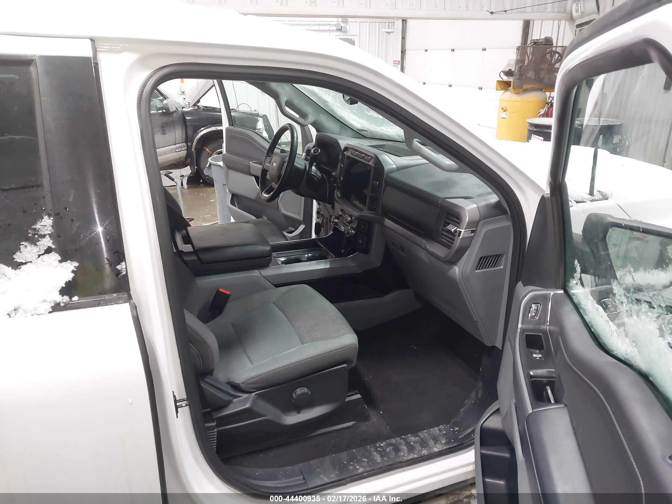 FORD F-150 image 5