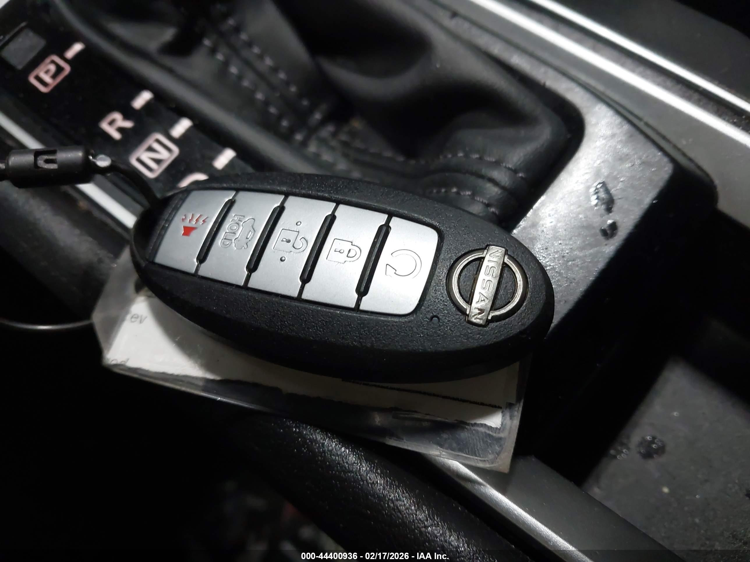 NISSAN ALTIMA image 11
